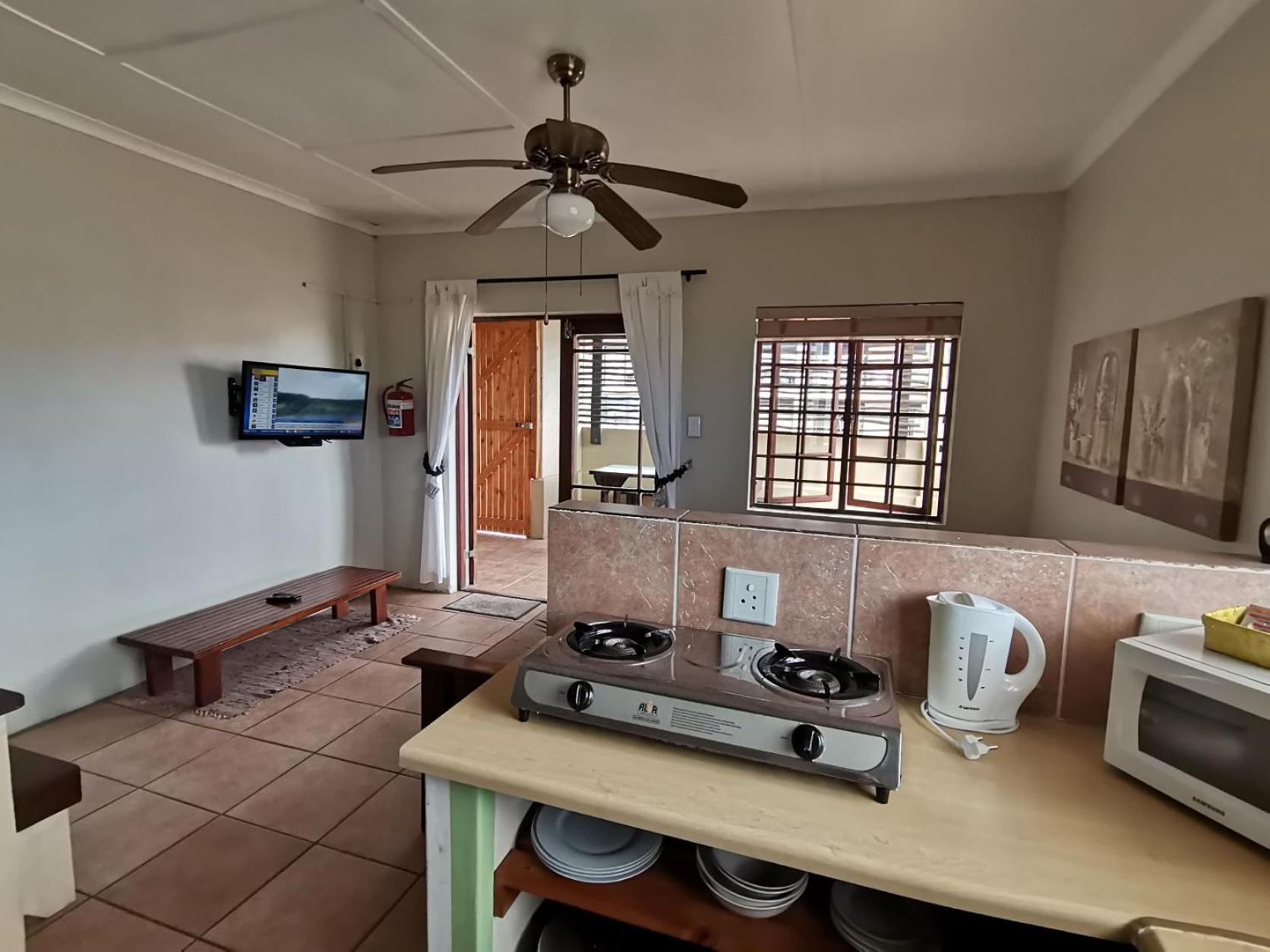 Tourist Lodge Gansbaai
