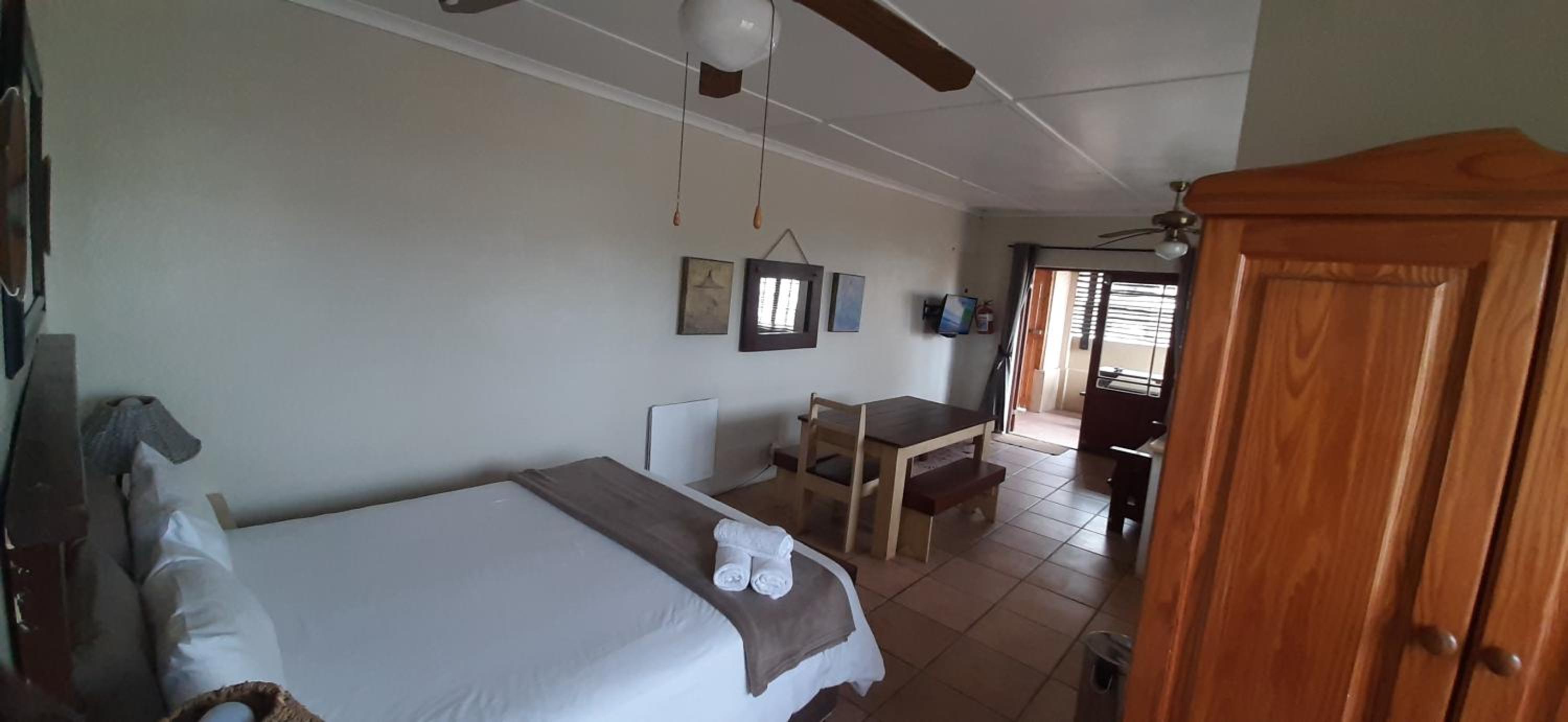 Tourist Lodge Gansbaai