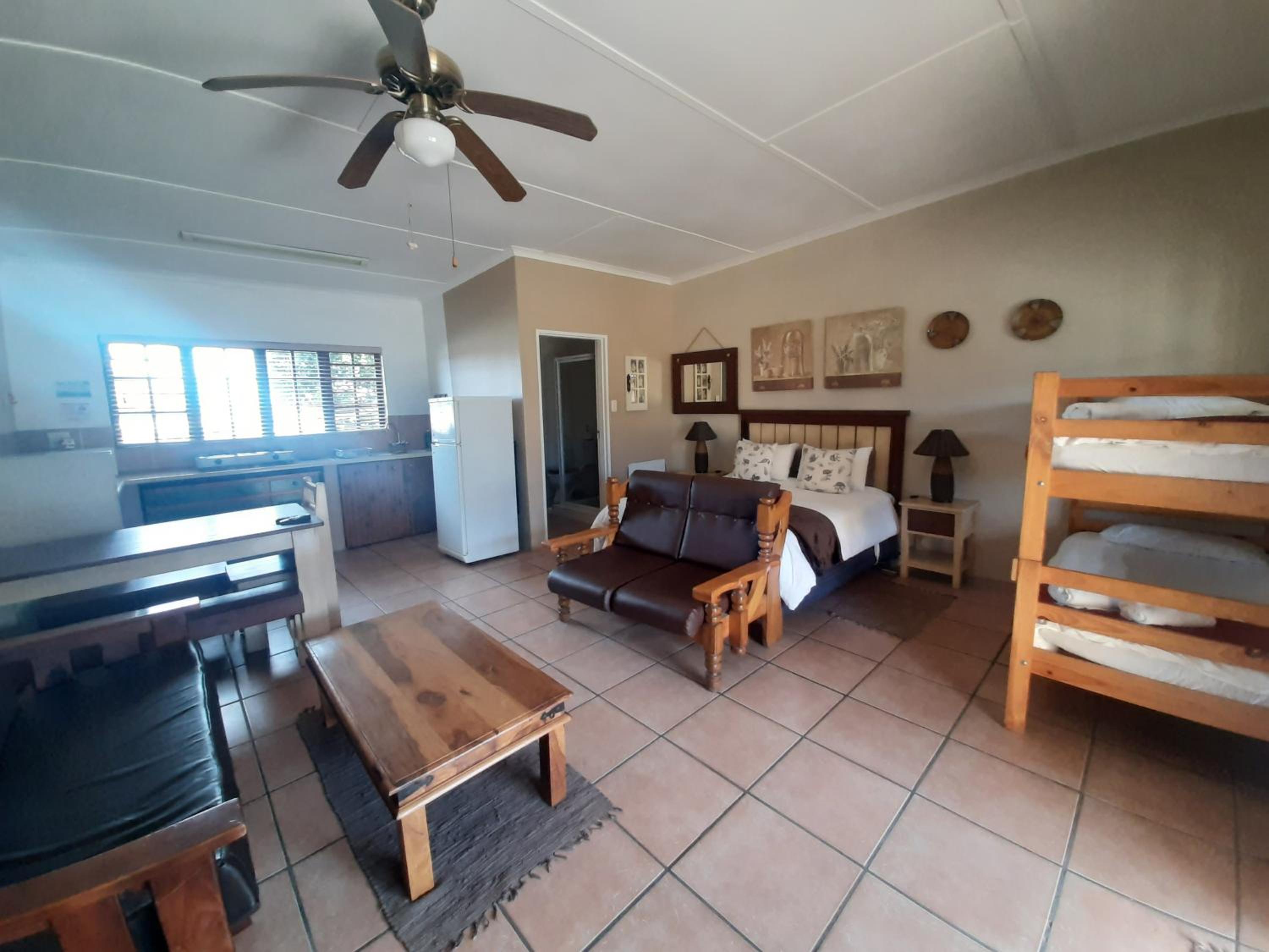 Tourist Lodge Gansbaai