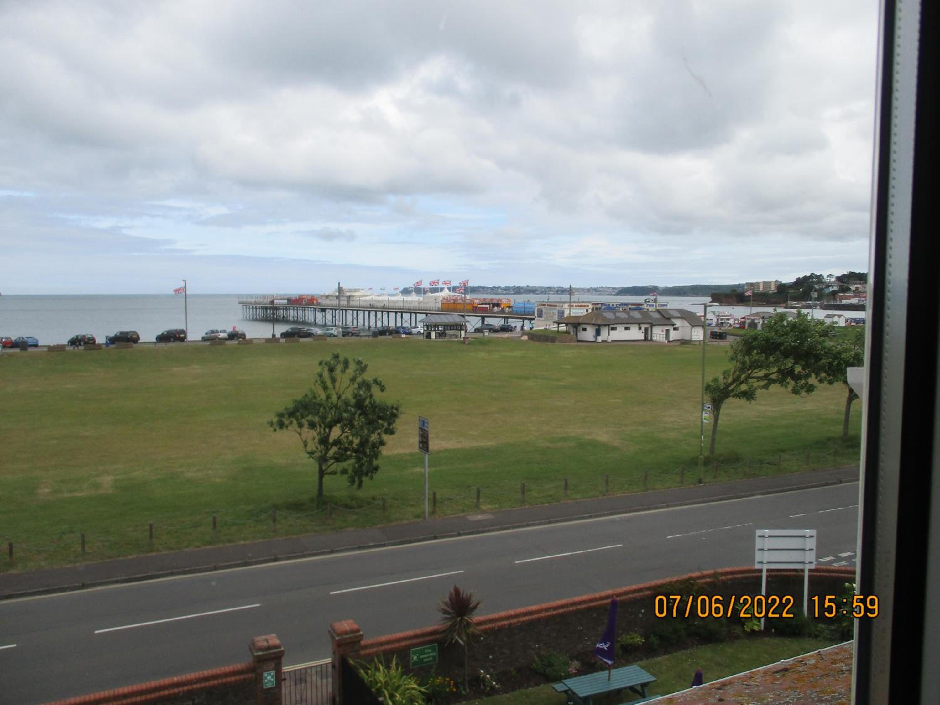 Photo 25