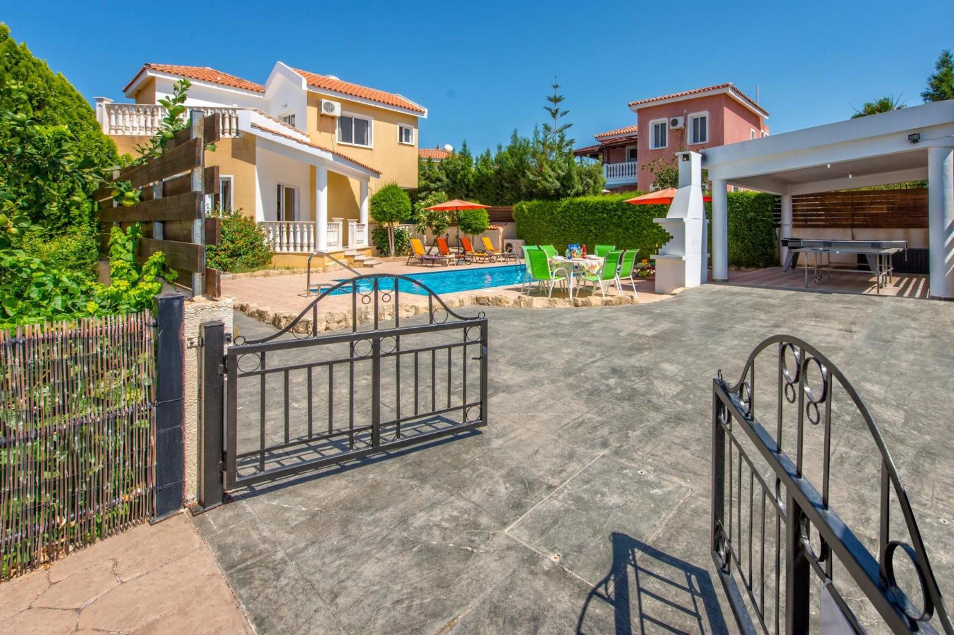 Villa Magnolia by Villa Plus