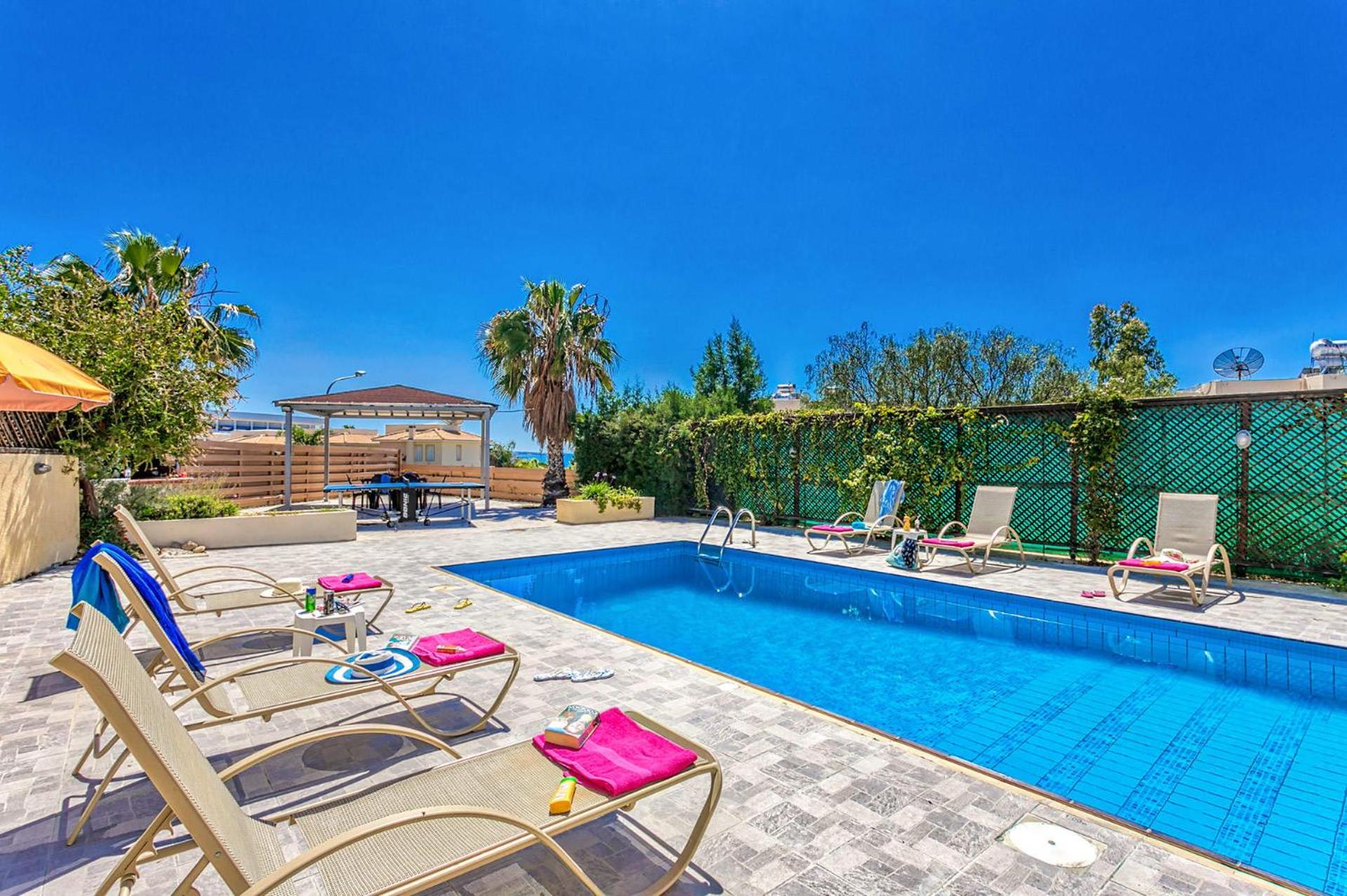 Villa Marios by Villa Plus