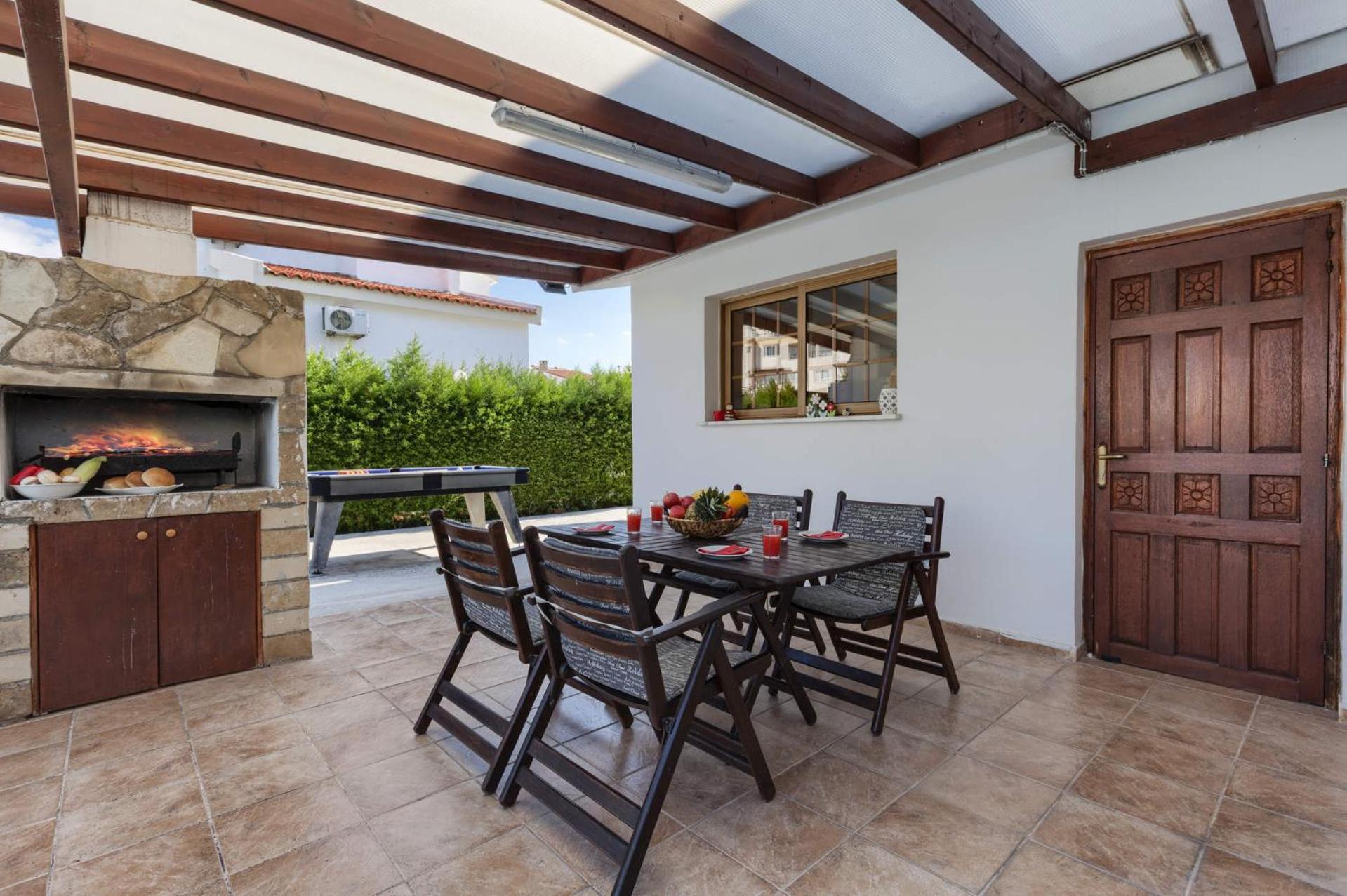 Villa Nerine by Villa Plus