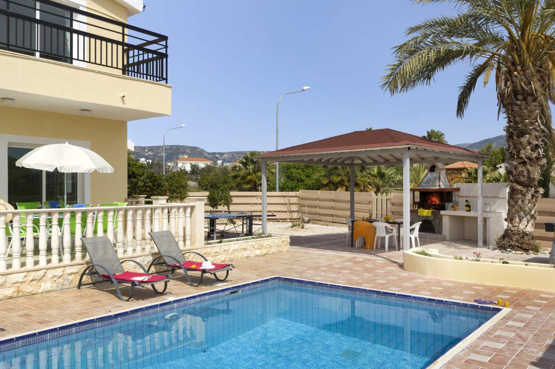 Villa Philios by Villa Plus