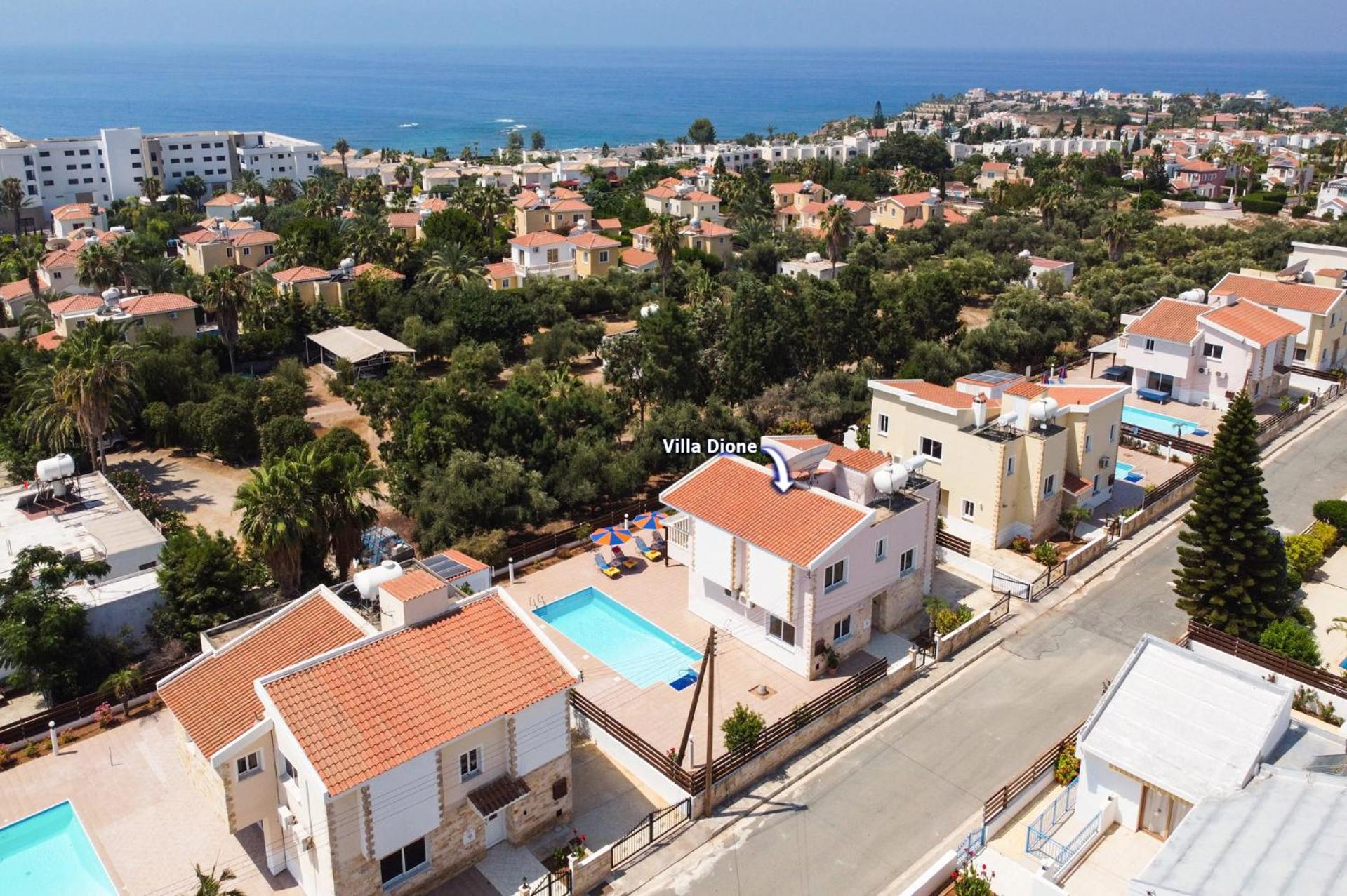Villa Dione by Villa Plus