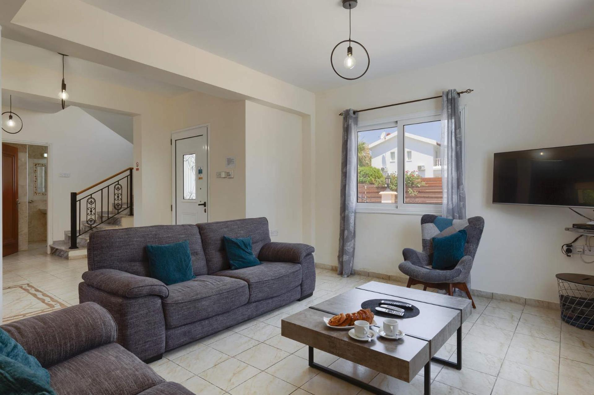 Villa Dione by Villa Plus