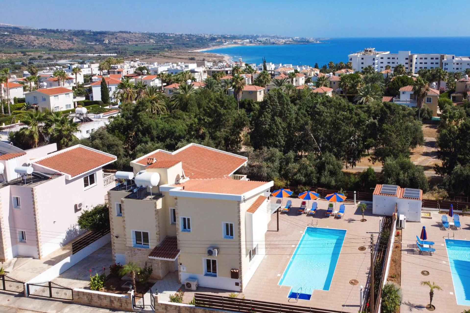 Villa Europa by Villa Plus