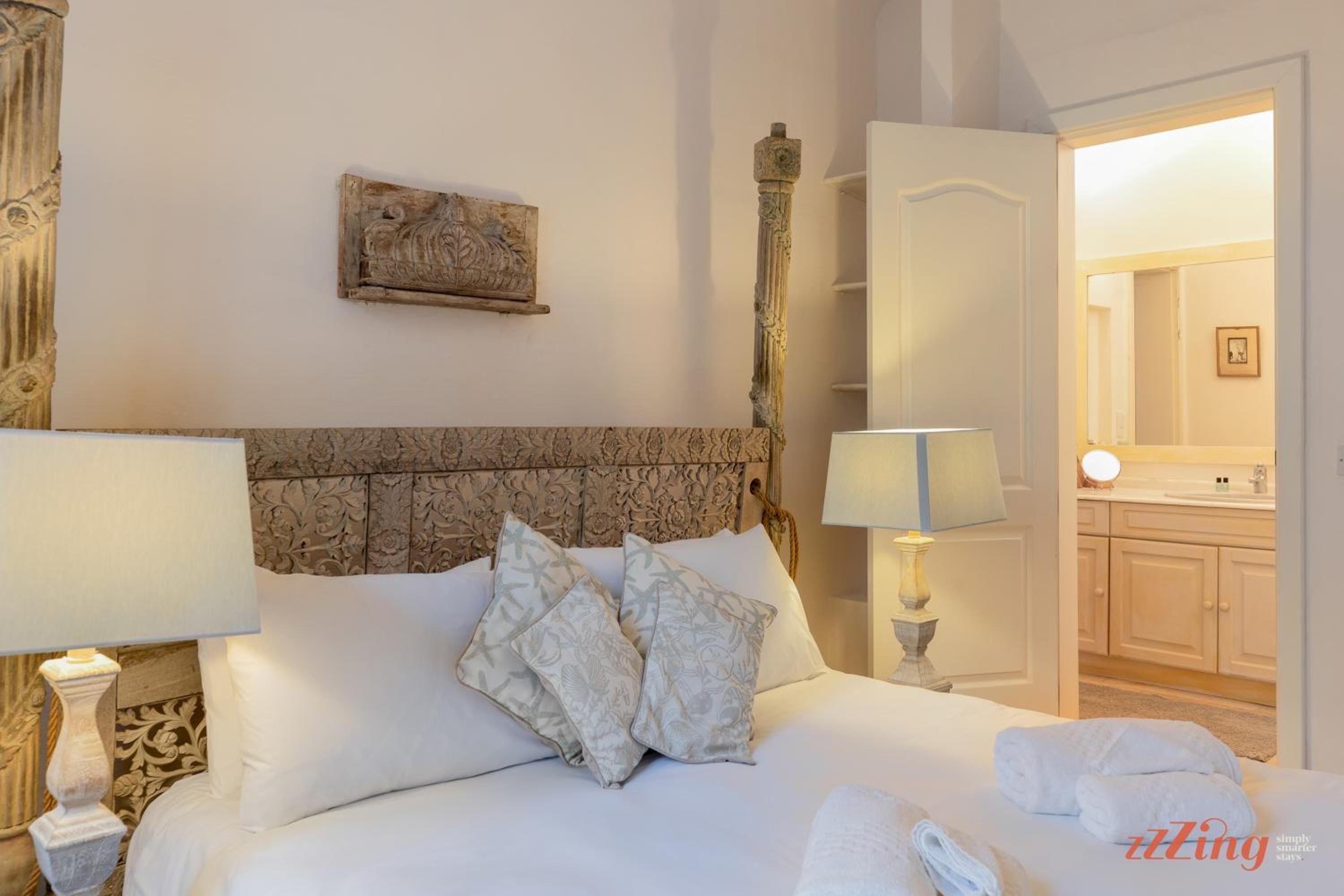 2BR Holiday Home in Isla with Pretty Harbour Views