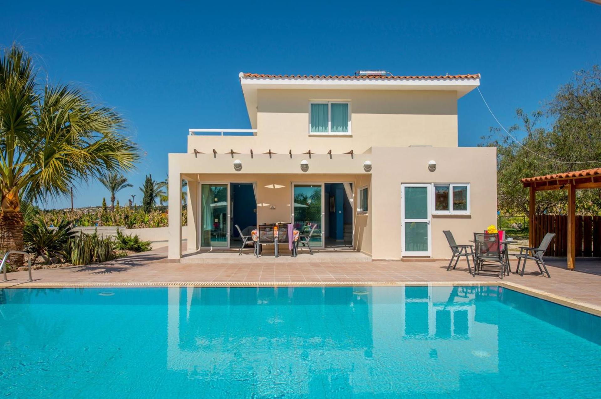 Villa Antigoni by Villa Plus