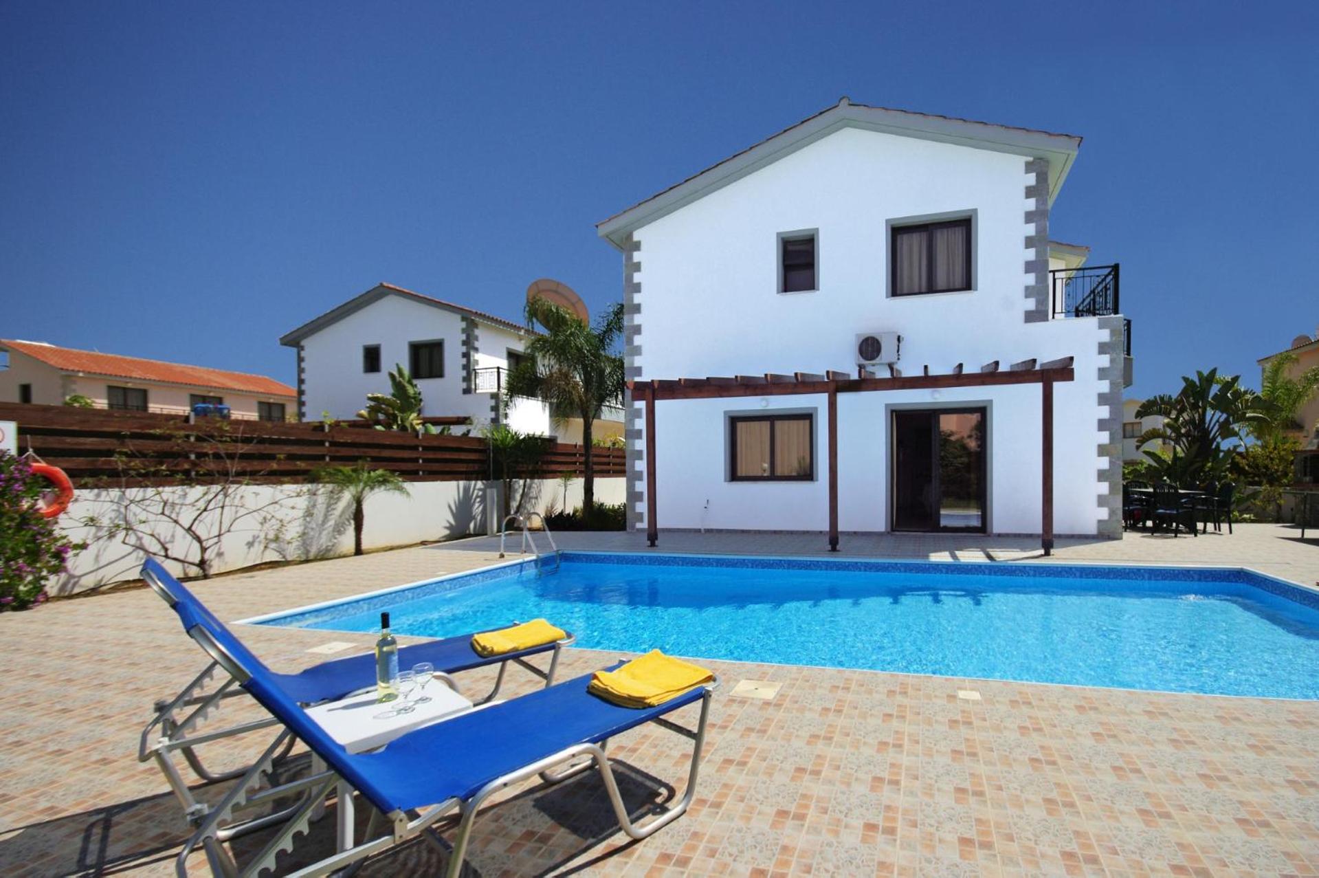 Villa Coral Christina by Villa Plus