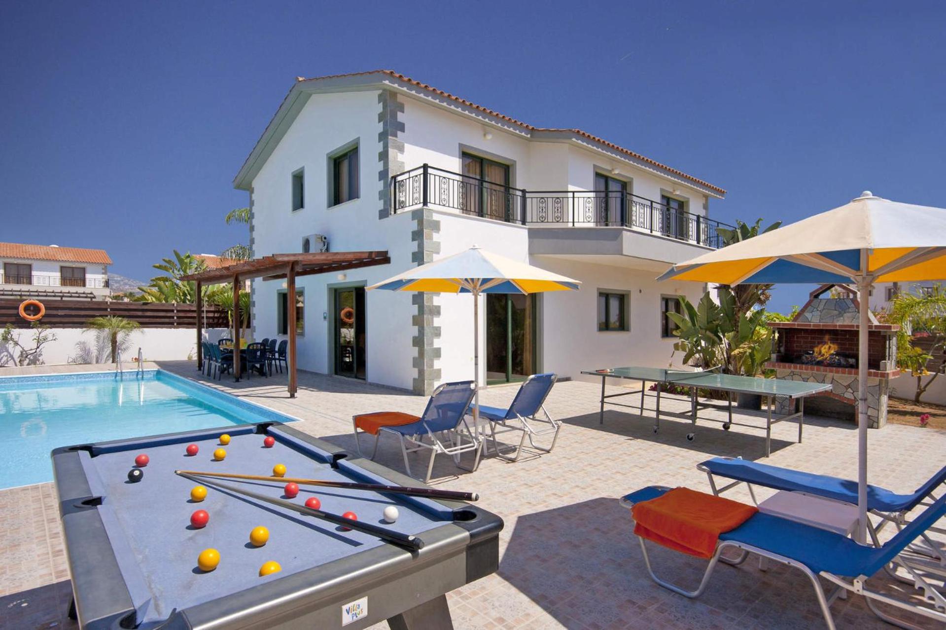 Villa Coral Christina by Villa Plus