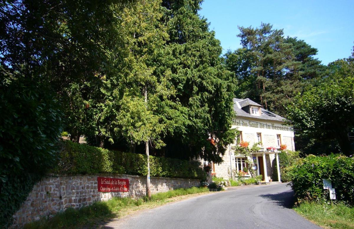 B&B Le Saut de la Bergère view 3