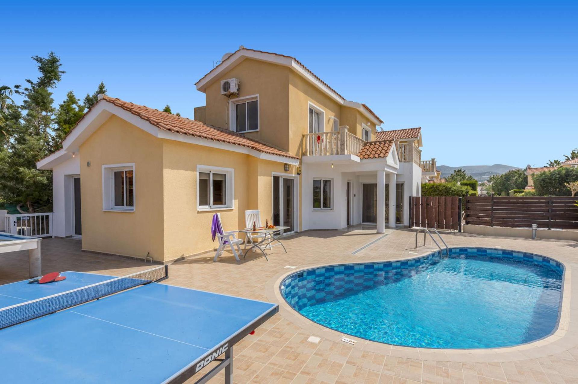 Villa Frida by Villa Plus