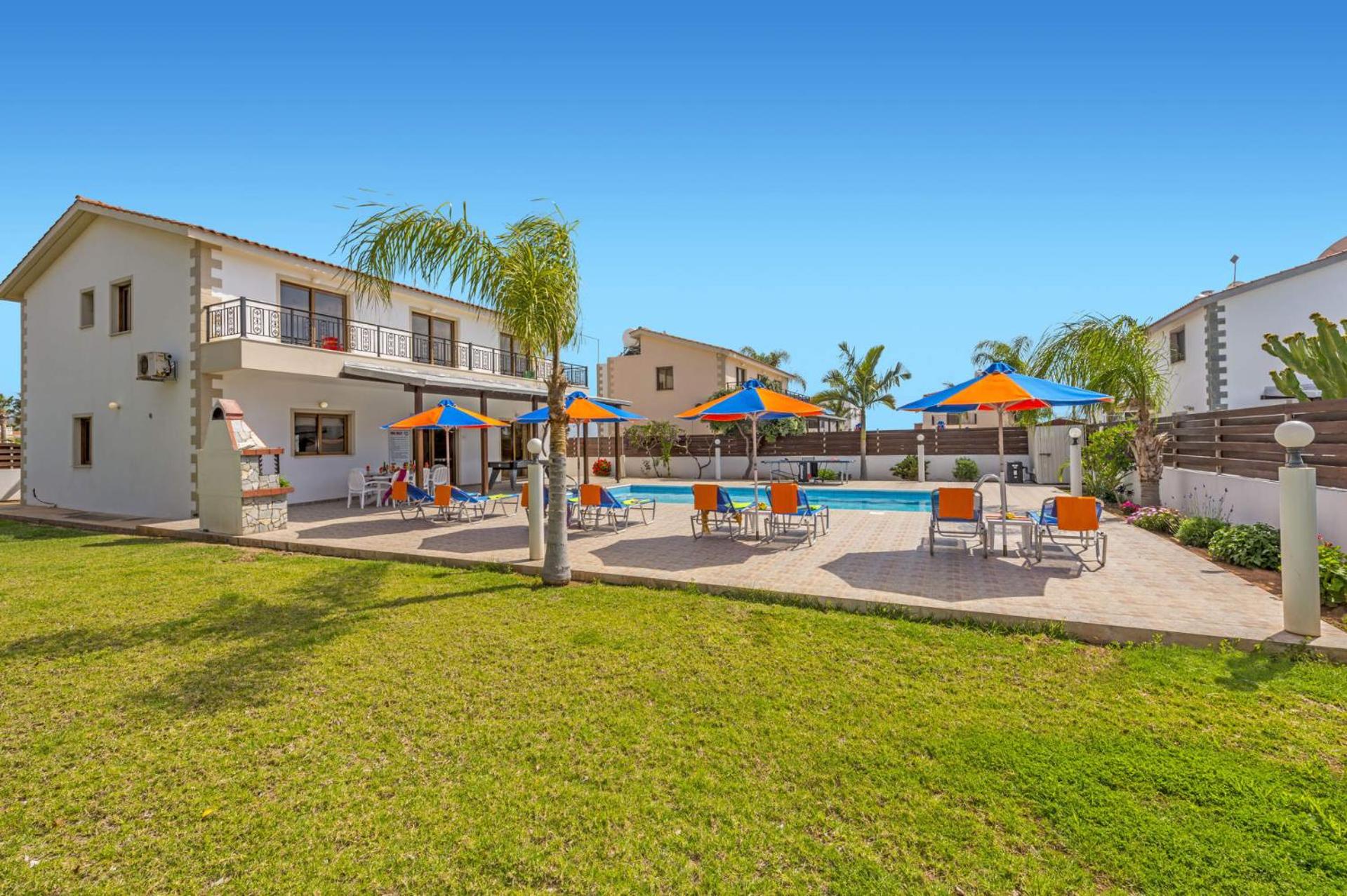 Villa Heracles by Villa Plus