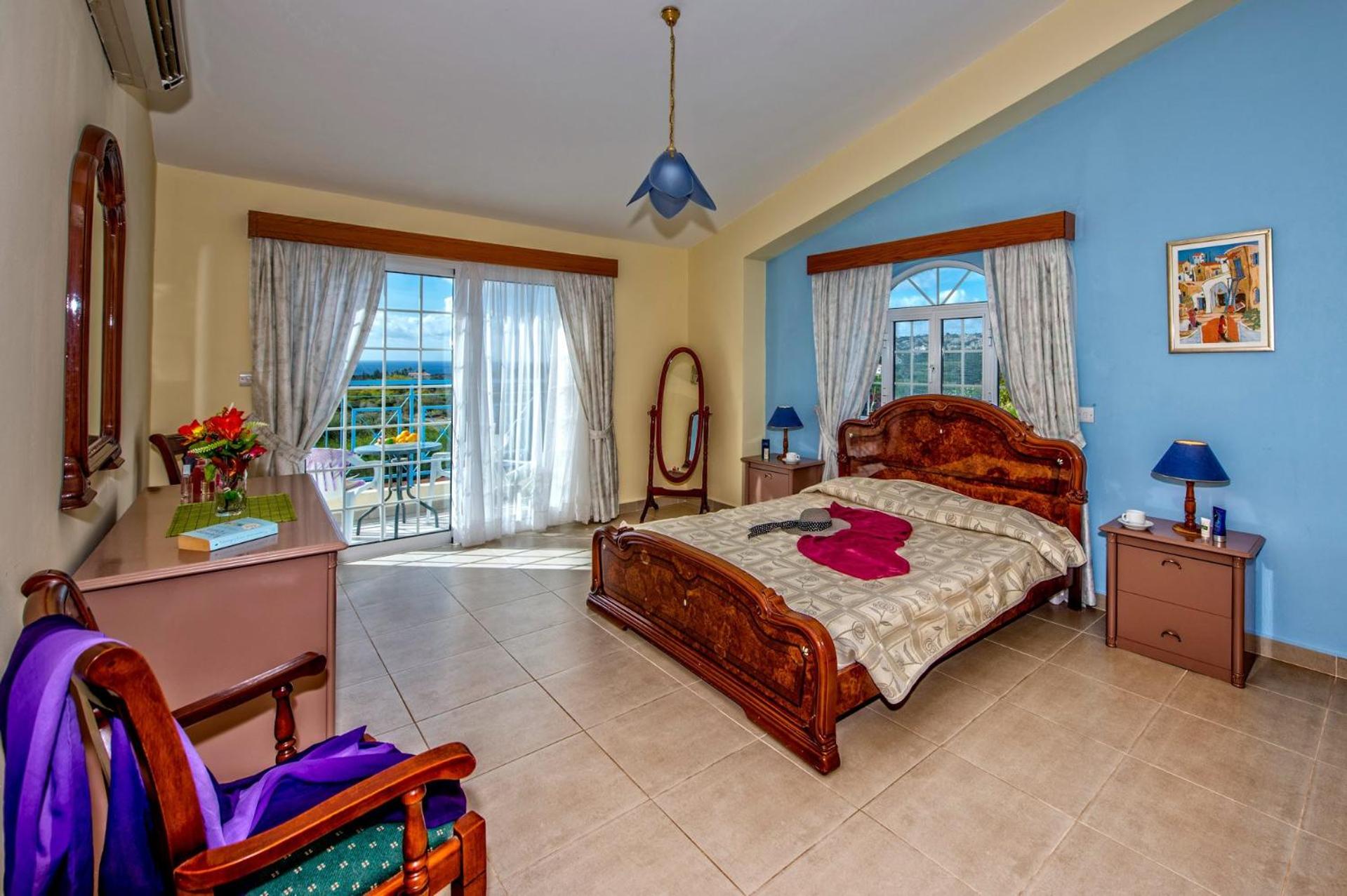 Villa Joanna Coral Bay by Villa Plus