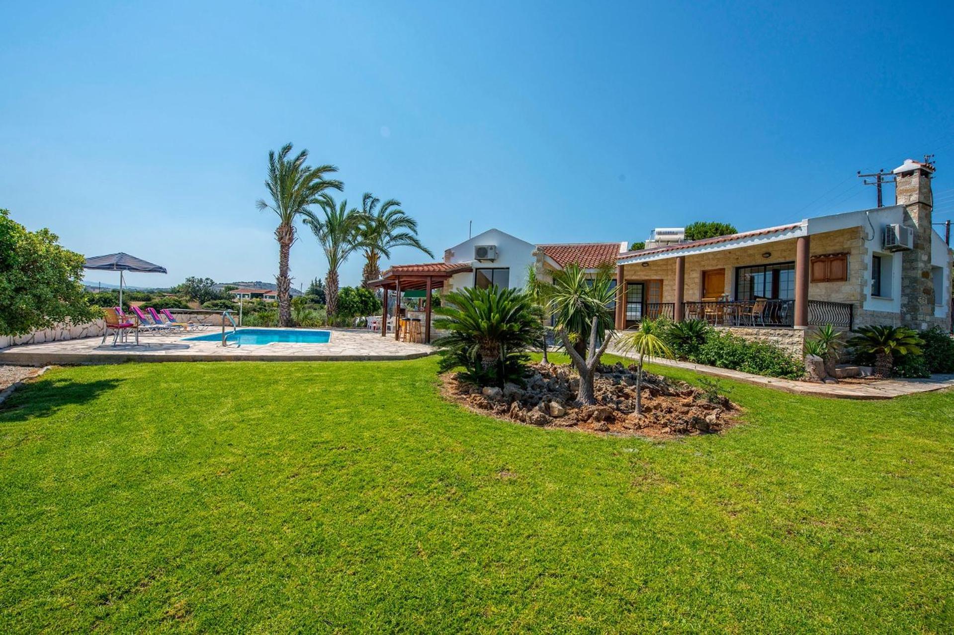 Villa Kuanos by Villa Plus