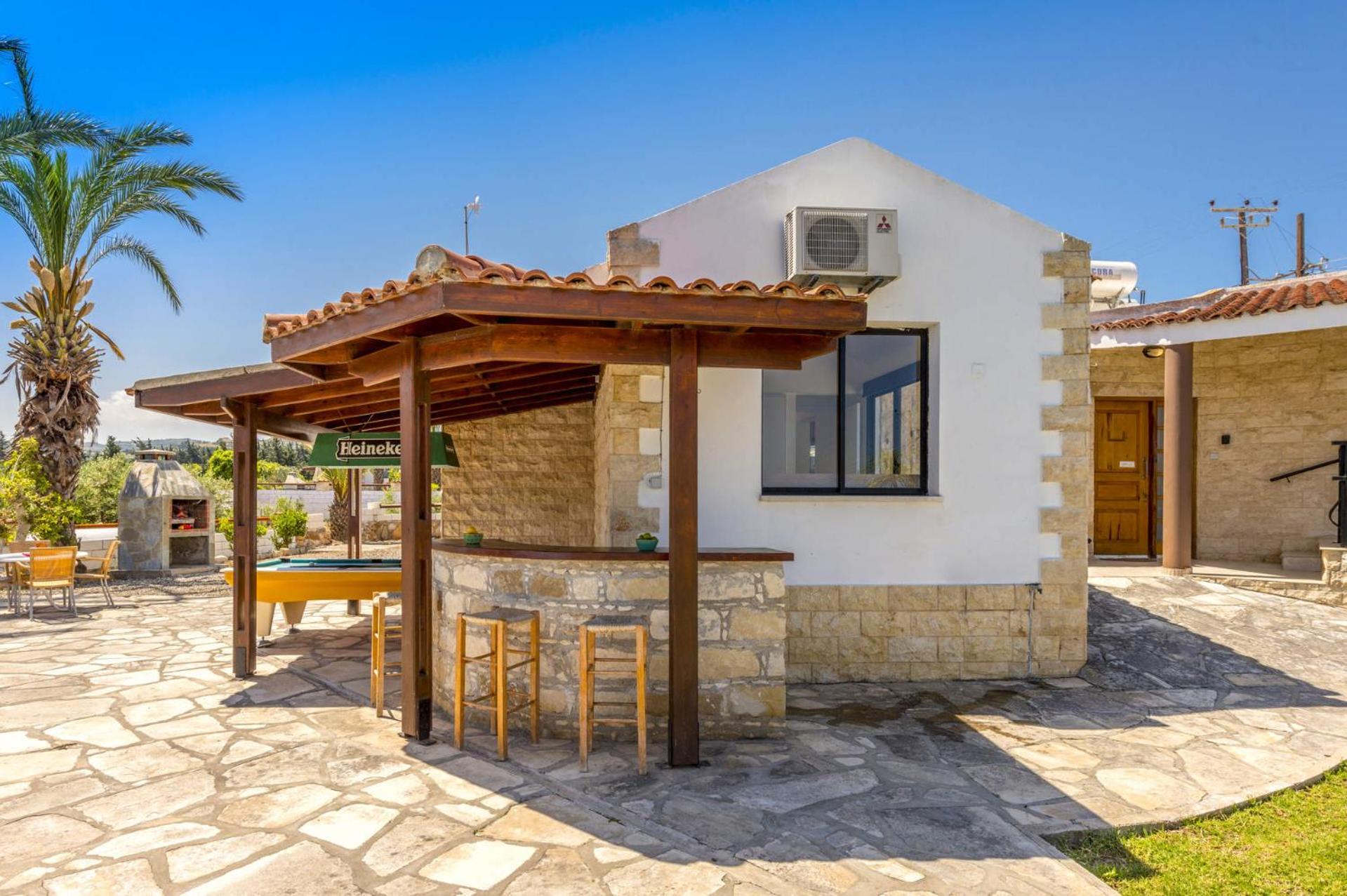 Villa Kuanos by Villa Plus