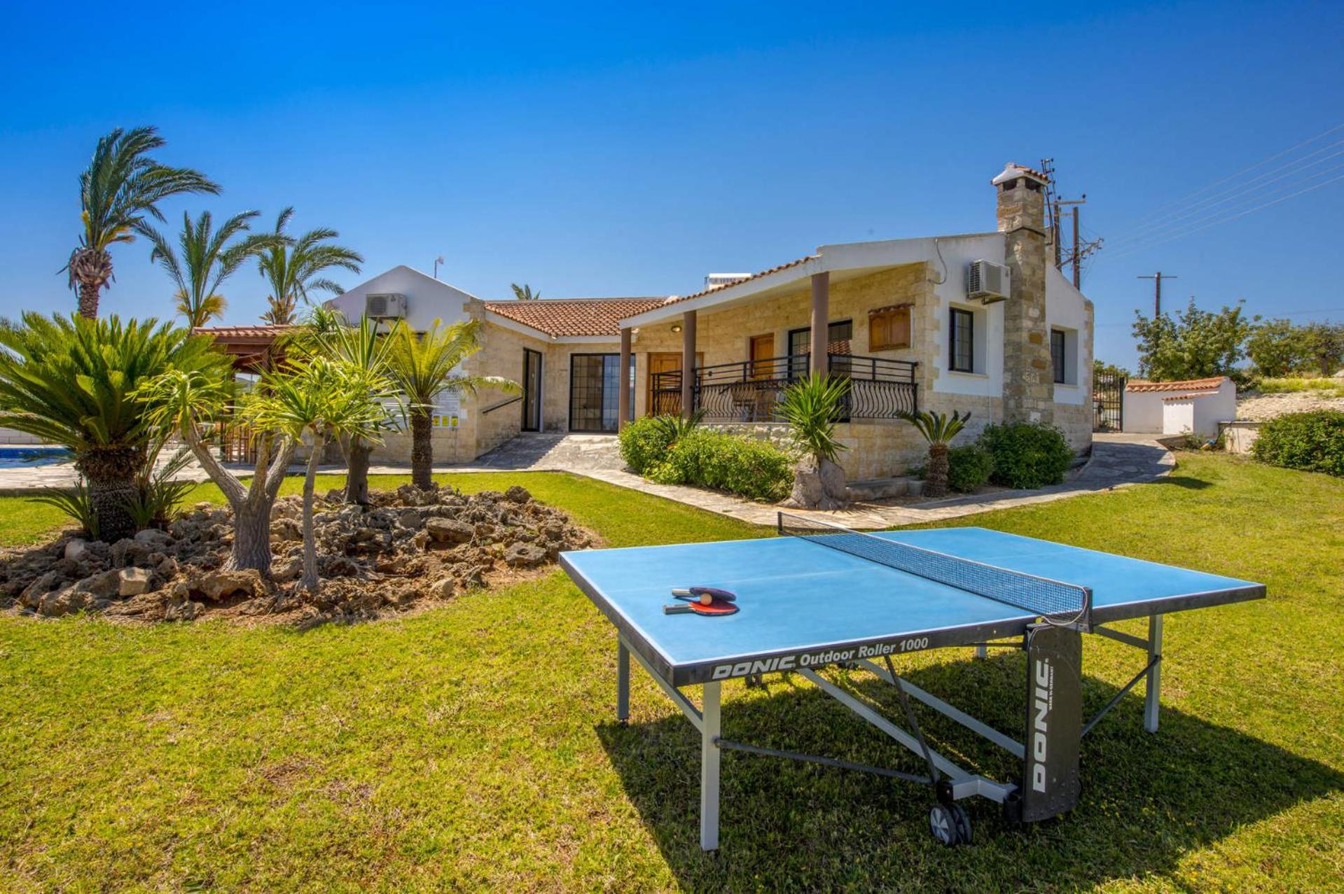Villa Kuanos by Villa Plus