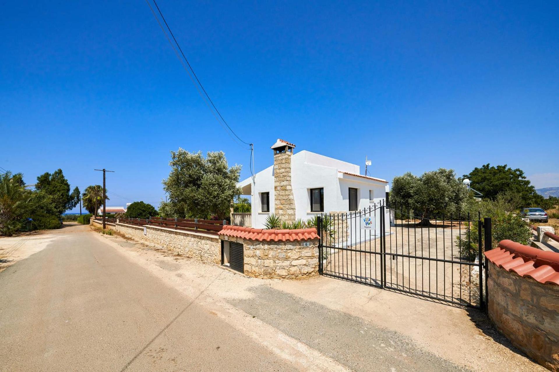 Villa Theo Sapphire by Villa Plus