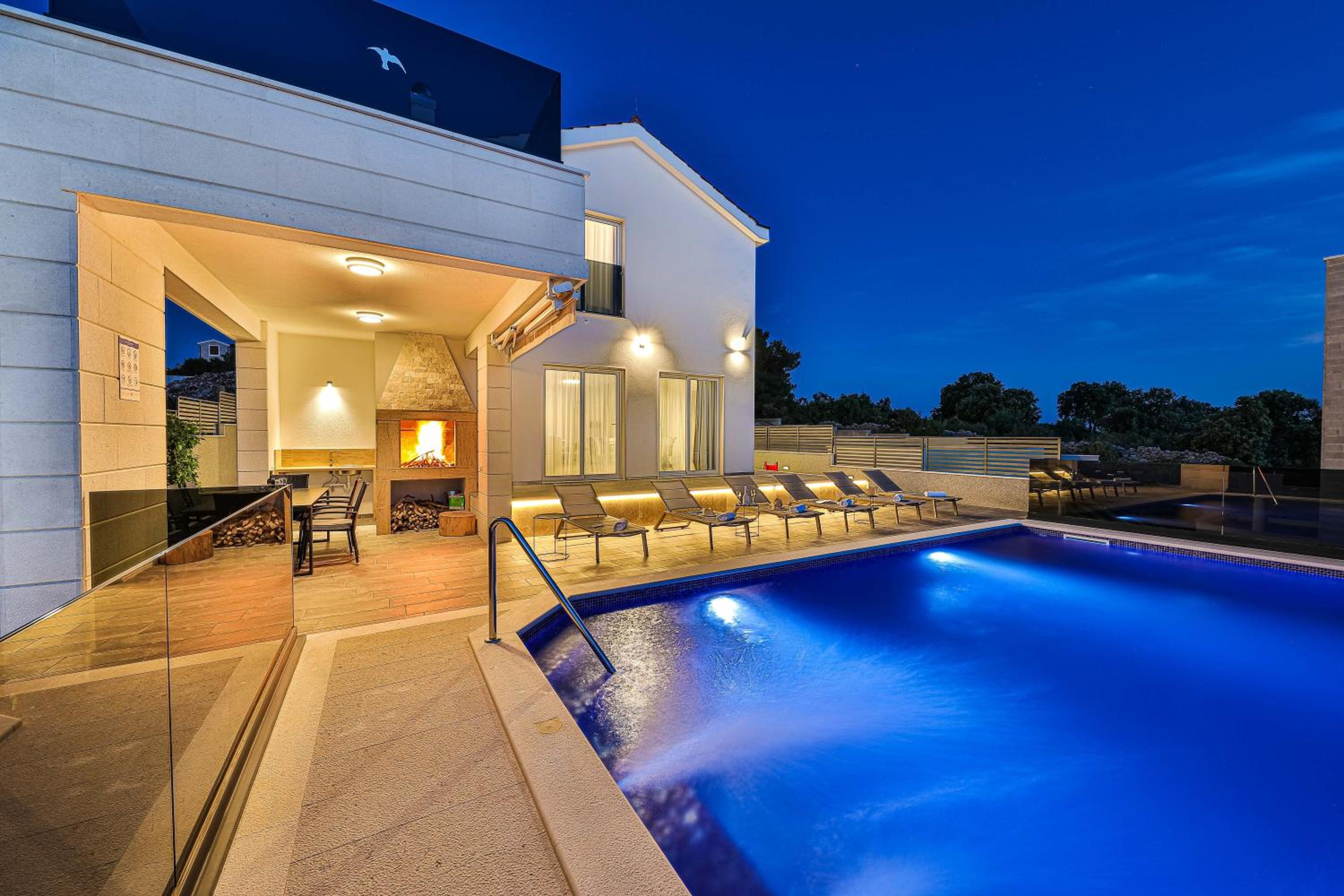 Villa Le Soleil view 3