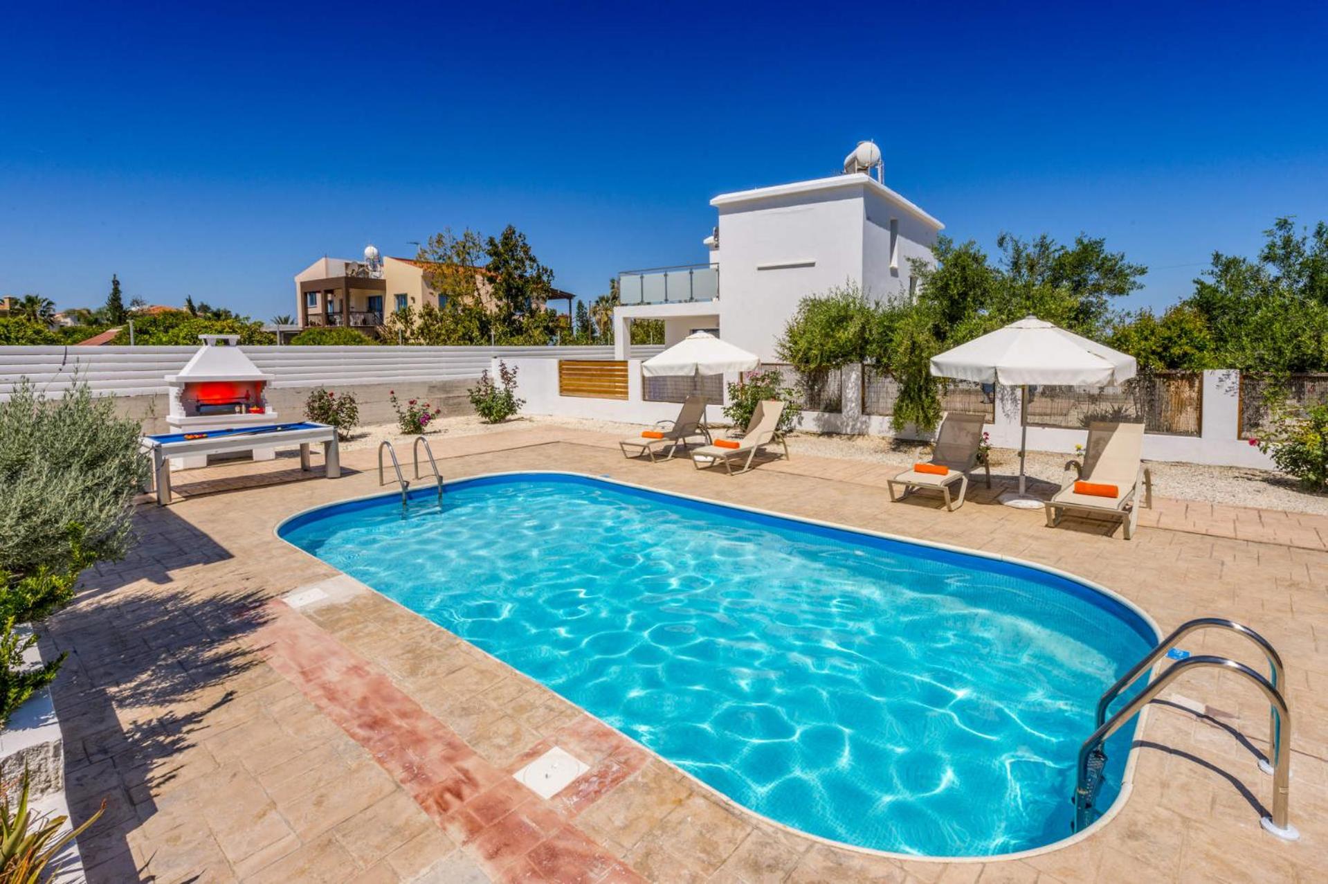 Villa Akti by Villa Plus