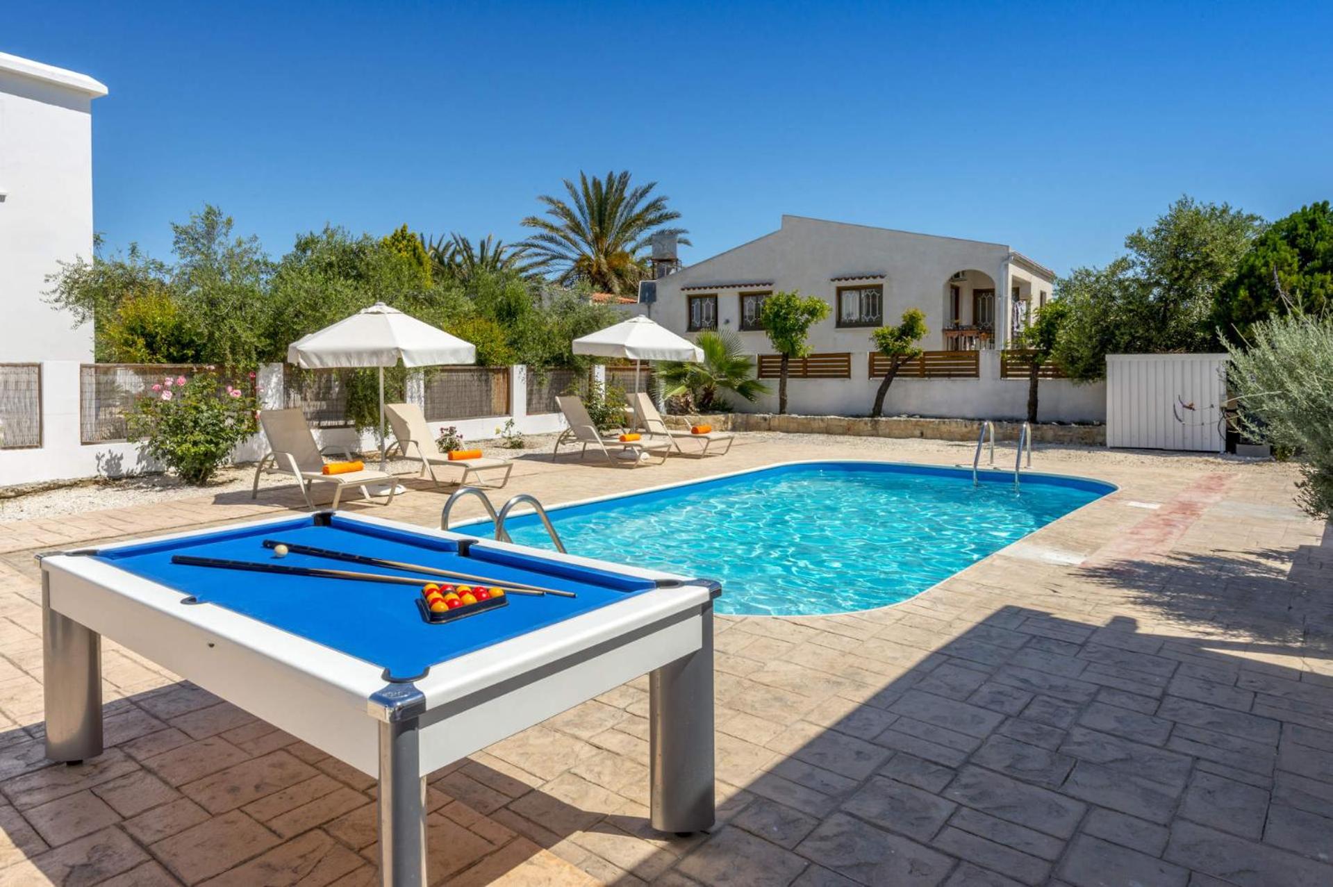 Villa Akti by Villa Plus