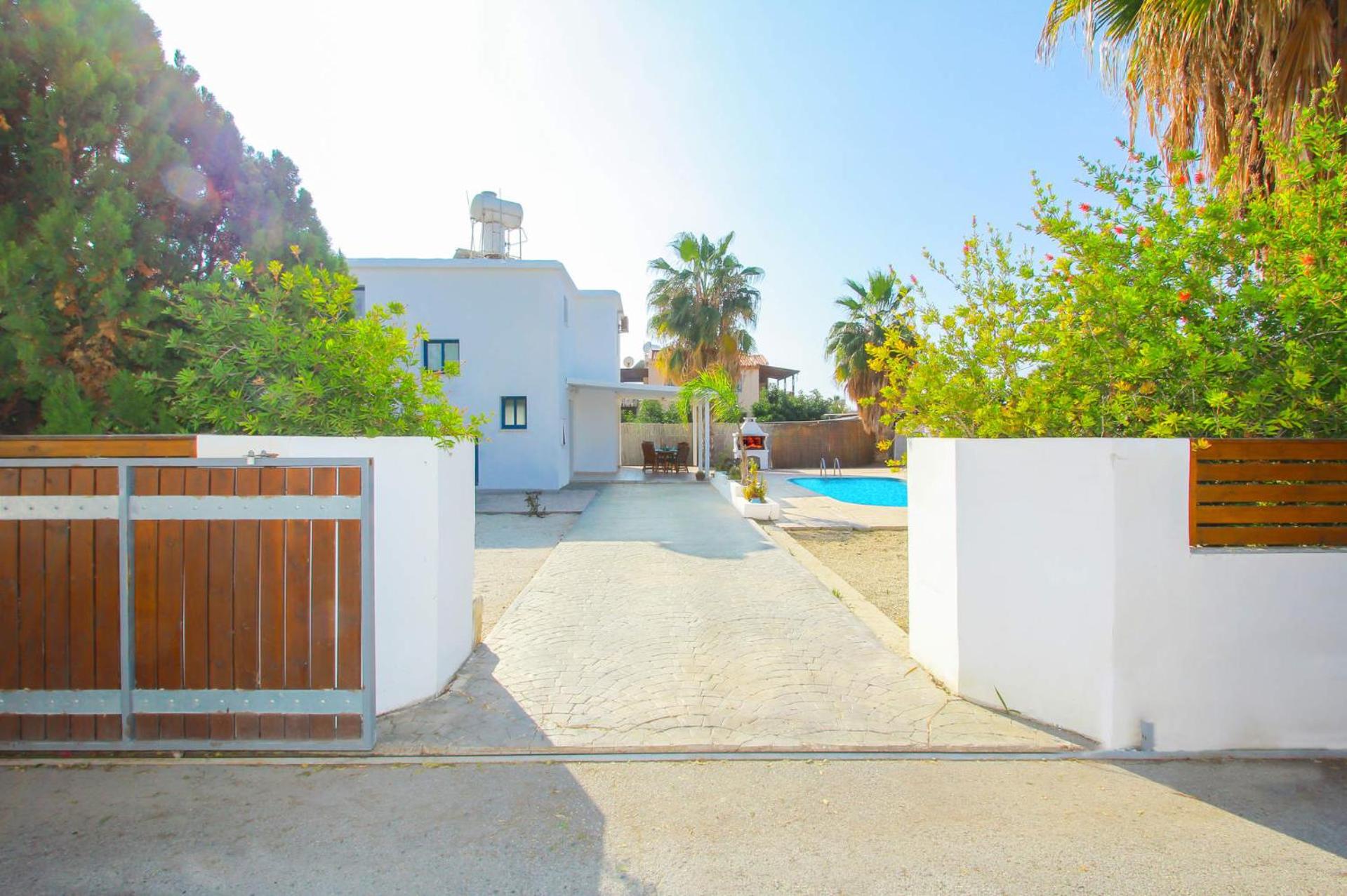 Villa Alexelio by Villa Plus