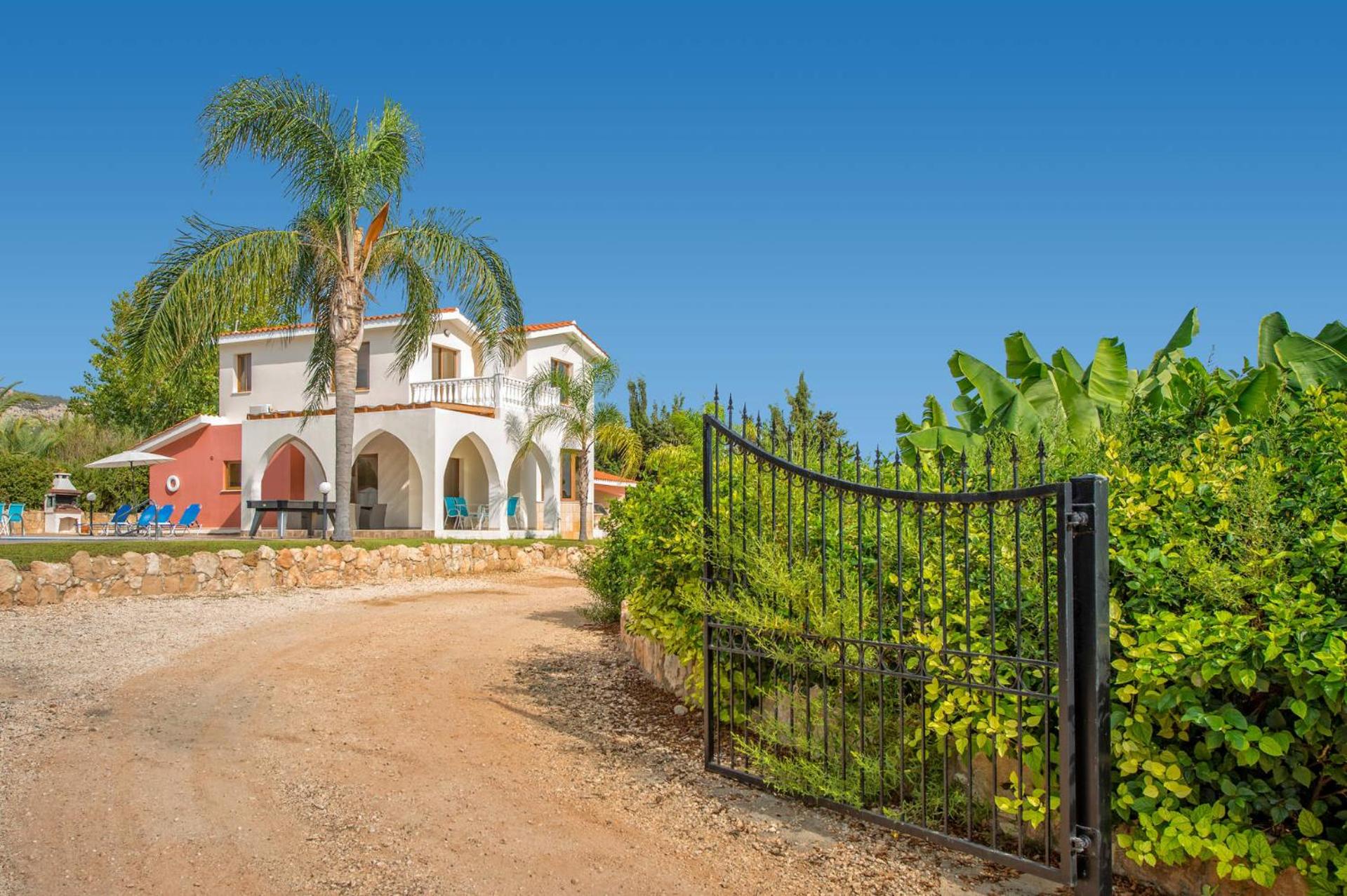 Villa Banana Grove by Villa Plus