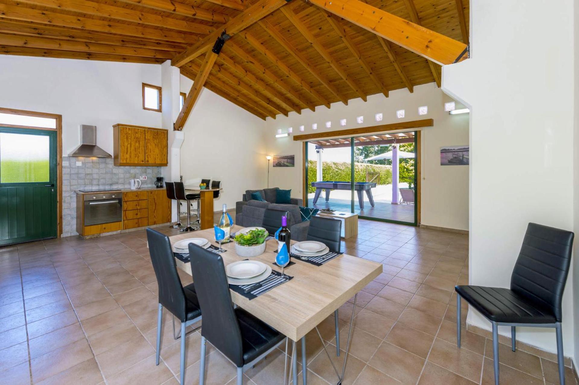 Villa Clymentas by Villa Plus