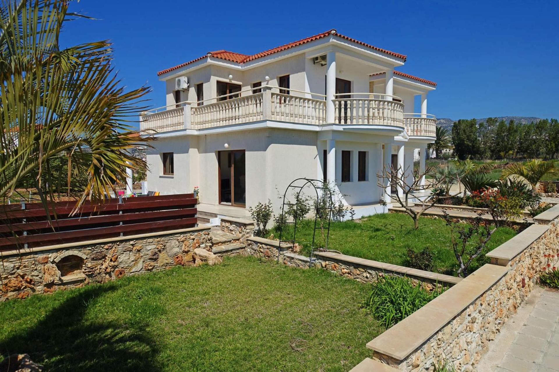 Villa Cypria Maria by Villa Plus