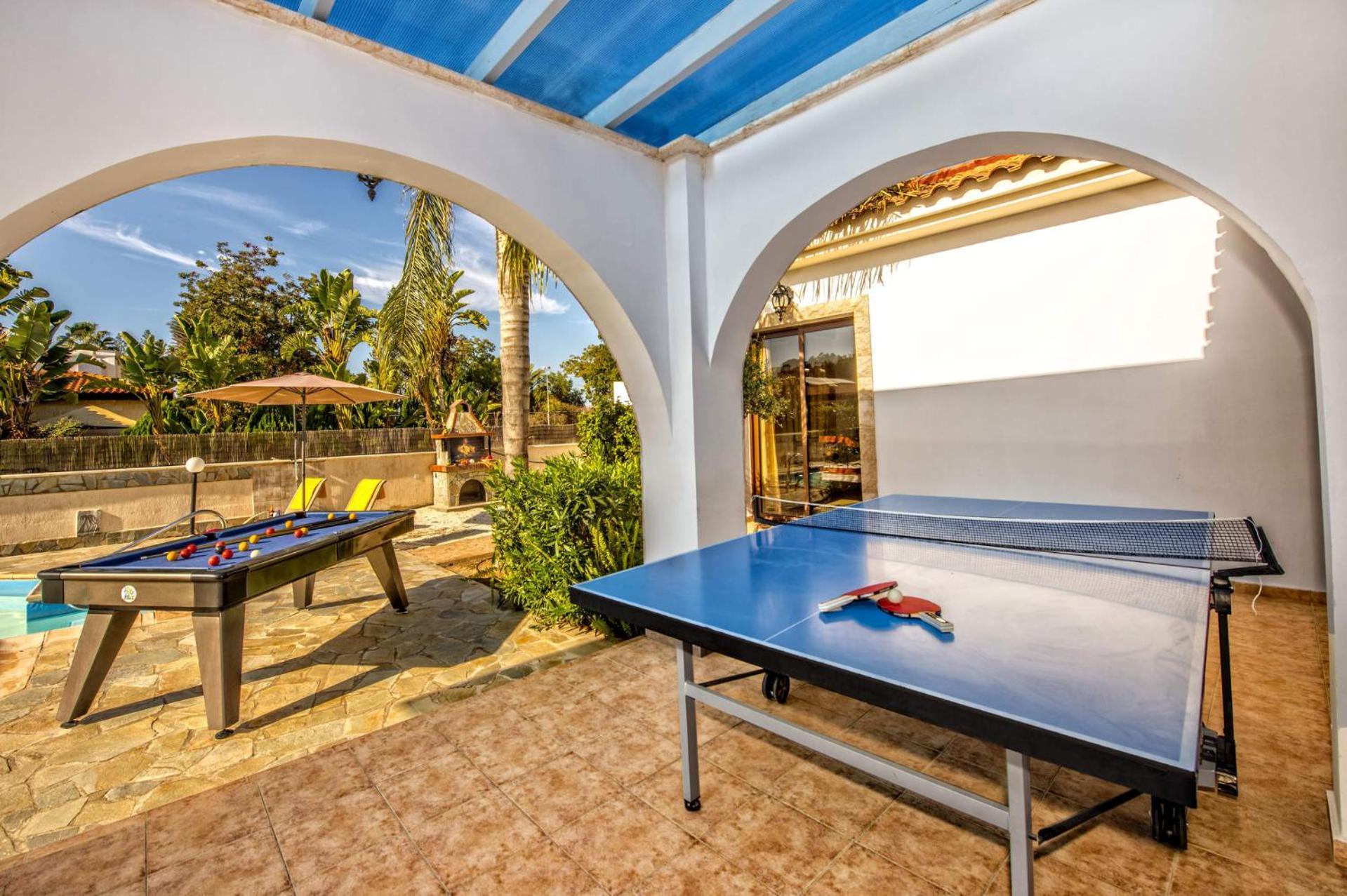 Villa Elissa by Villa Plus