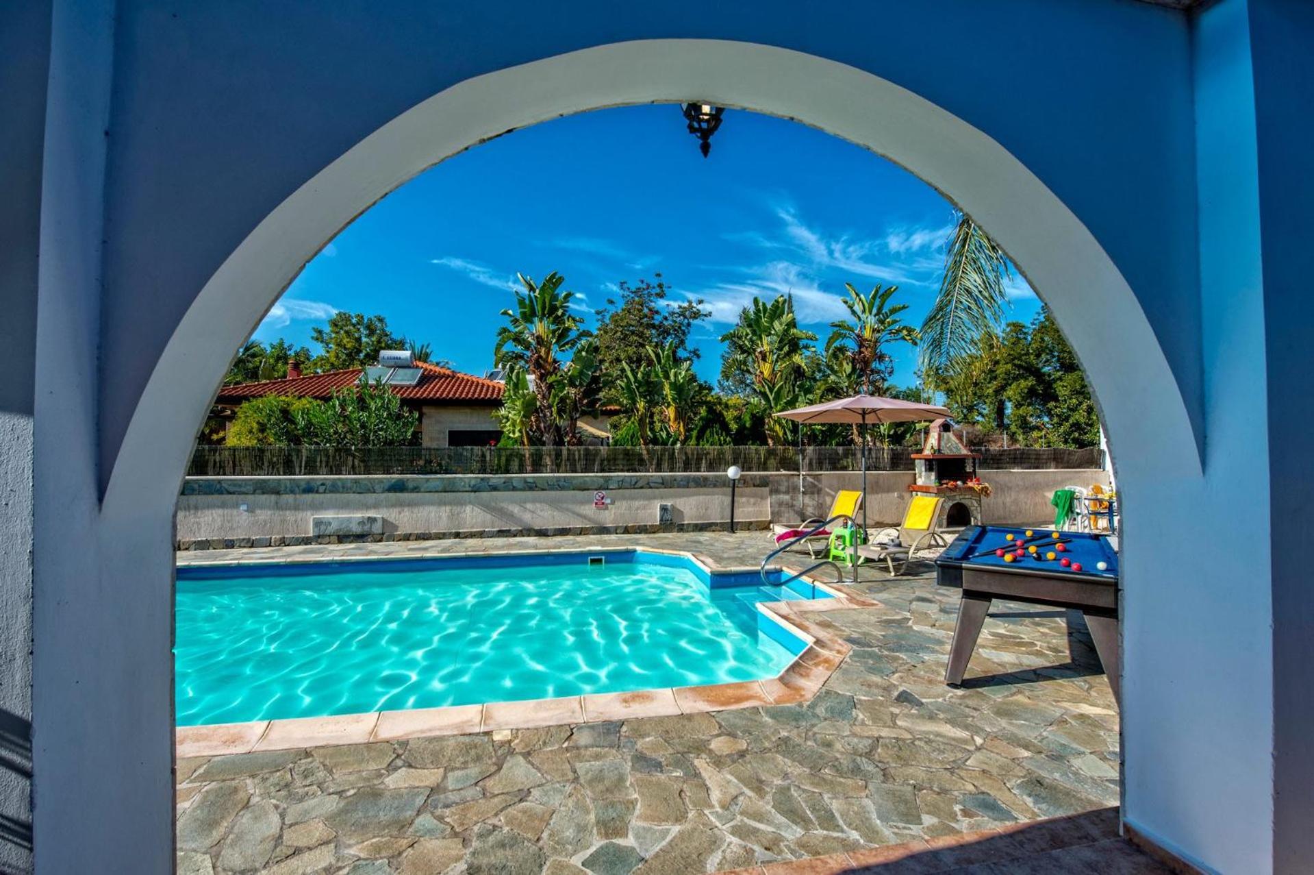 Villa Elissa by Villa Plus