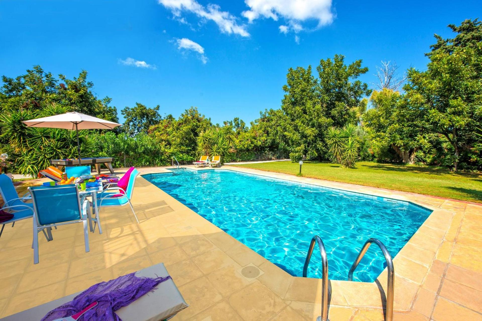 Villa Evilia by Villa Plus