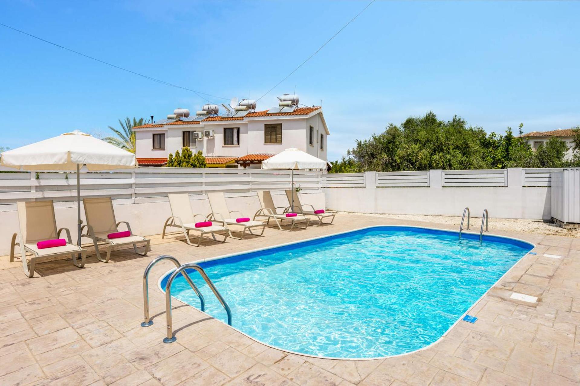 Villa Haliki by Villa Plus