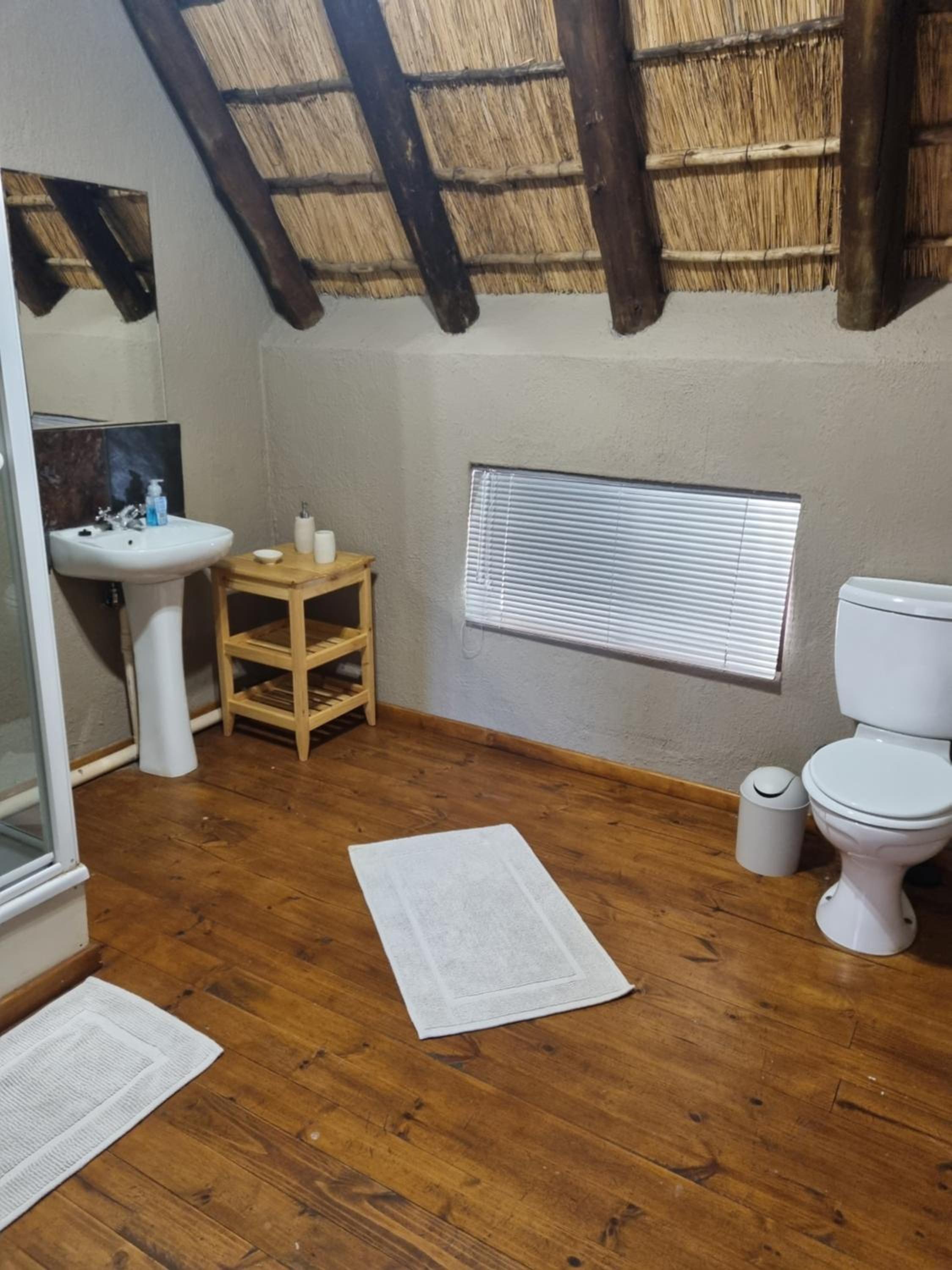 Larima Bush Retreat view 3