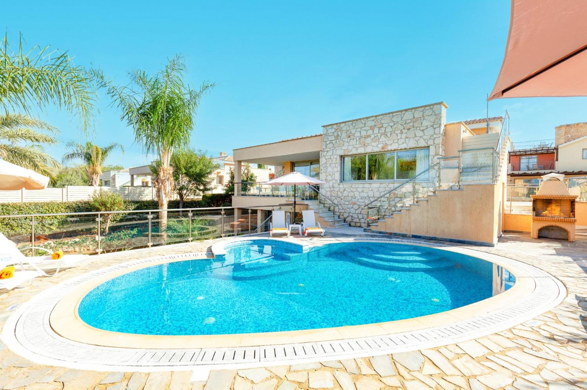 Villa Pandora Limni by Villa Plus
