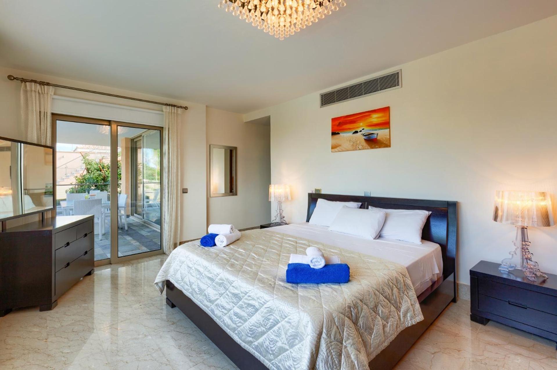 Villa Pandora Limni by Villa Plus