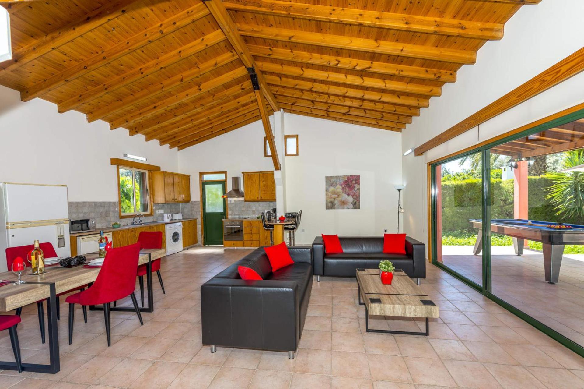 Villa Poppy by Villa Plus