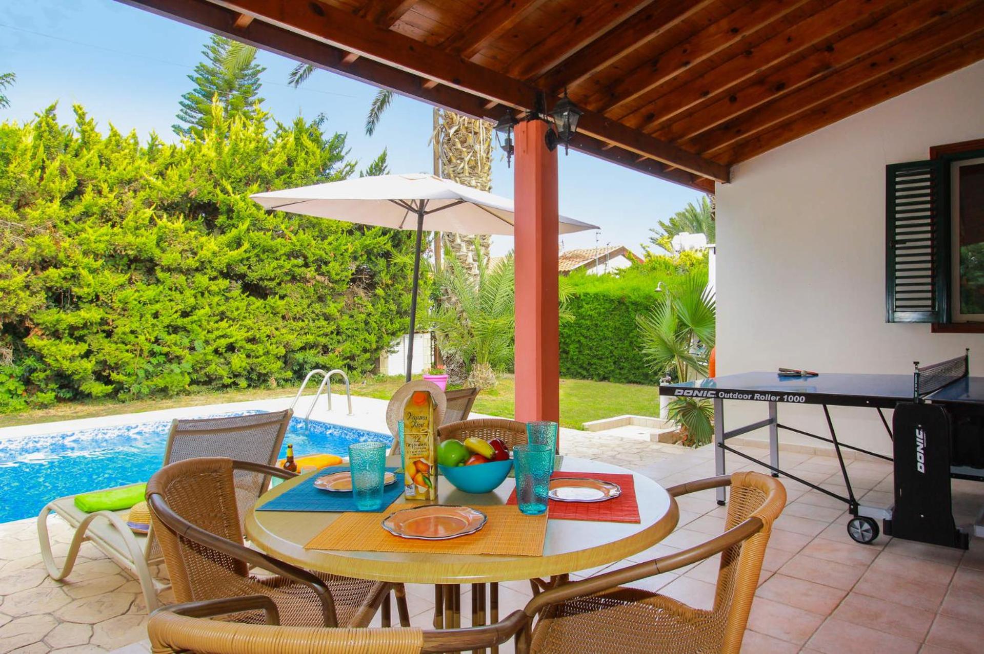 Villa Poppy by Villa Plus