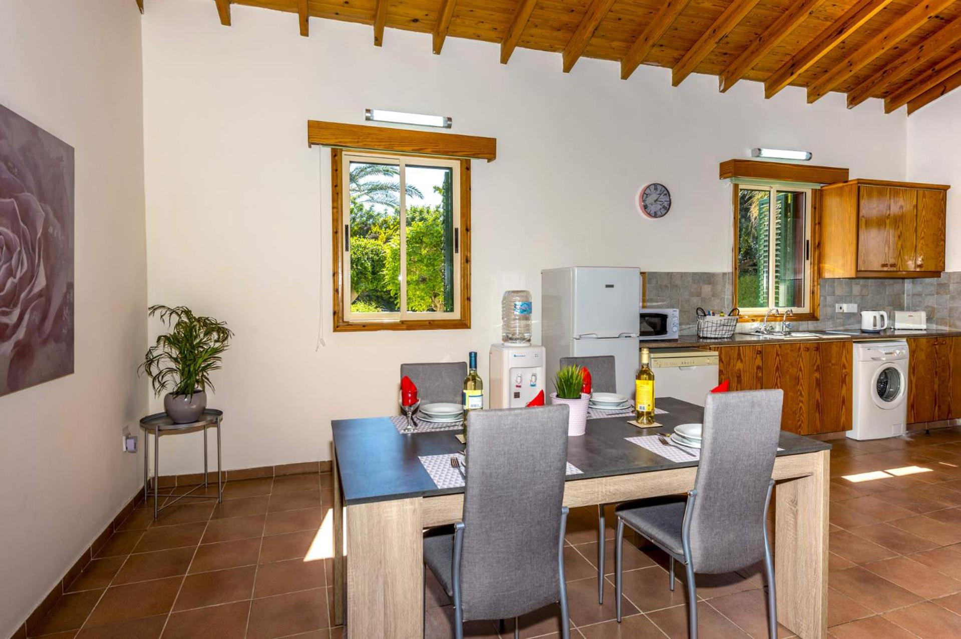 Villa Rosie by Villa Plus
