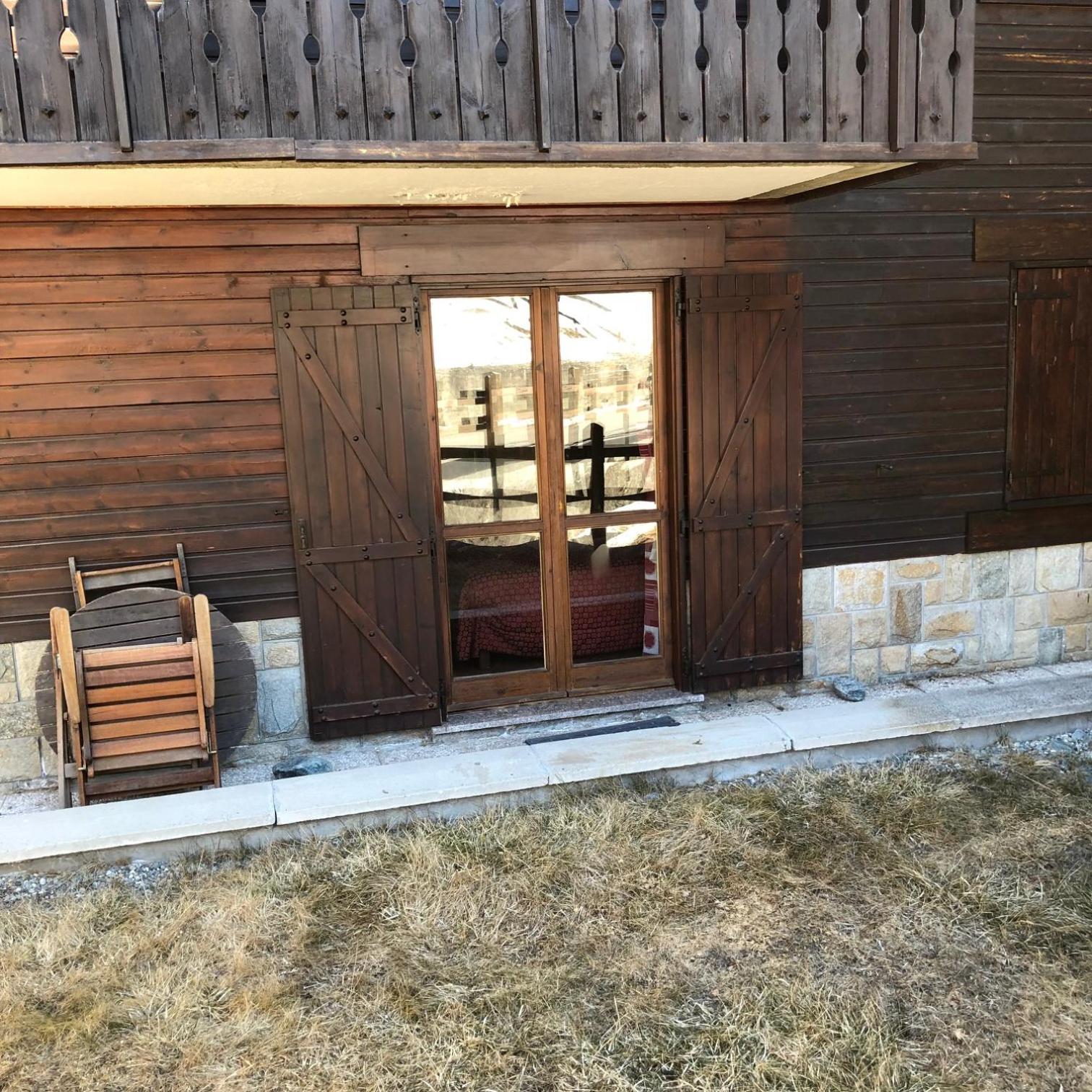 AMPIO MONOLOCALE IN CENTRO CHAMPOLUC view 3