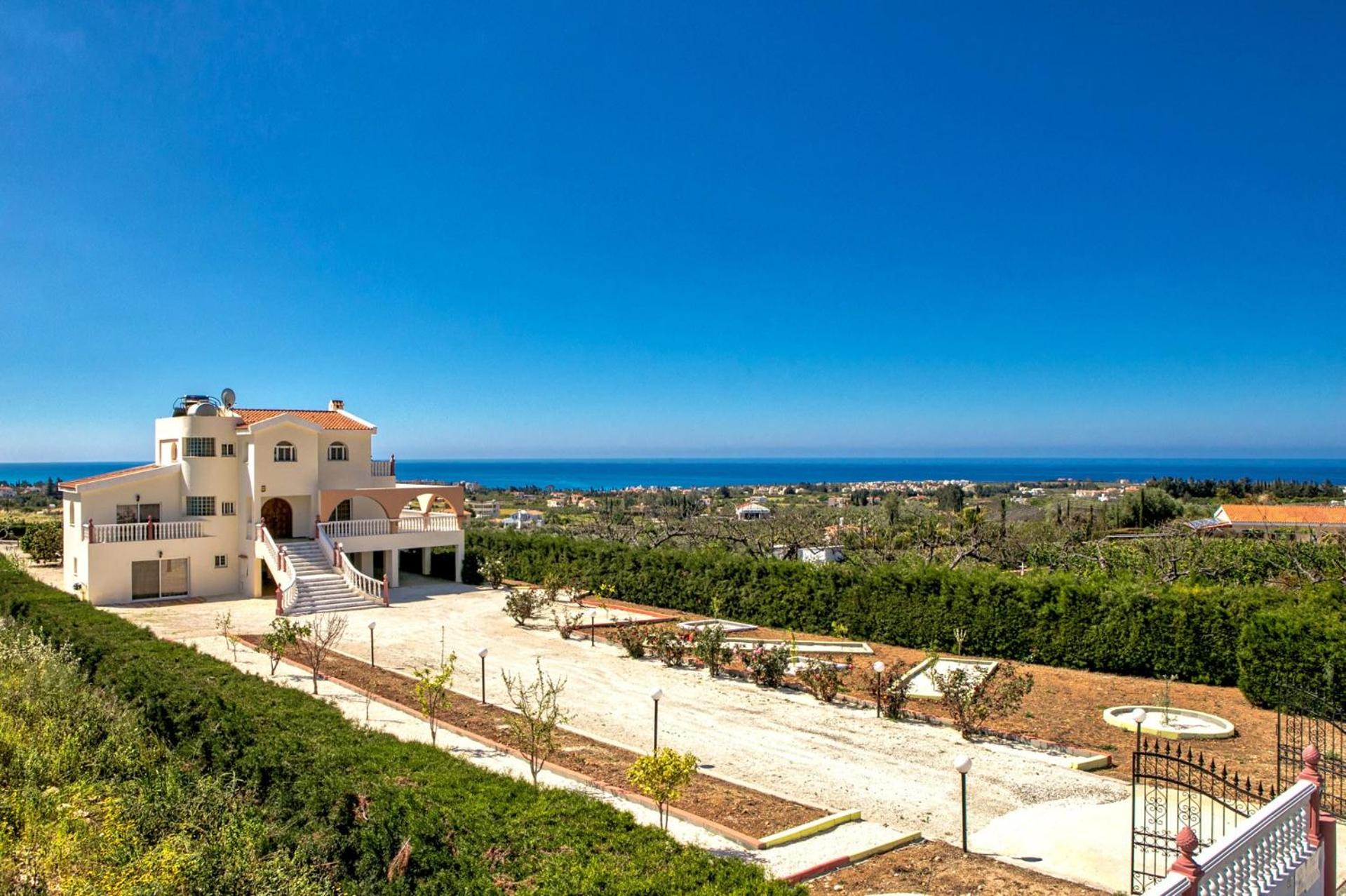 Villa Veronika by Villa Plus