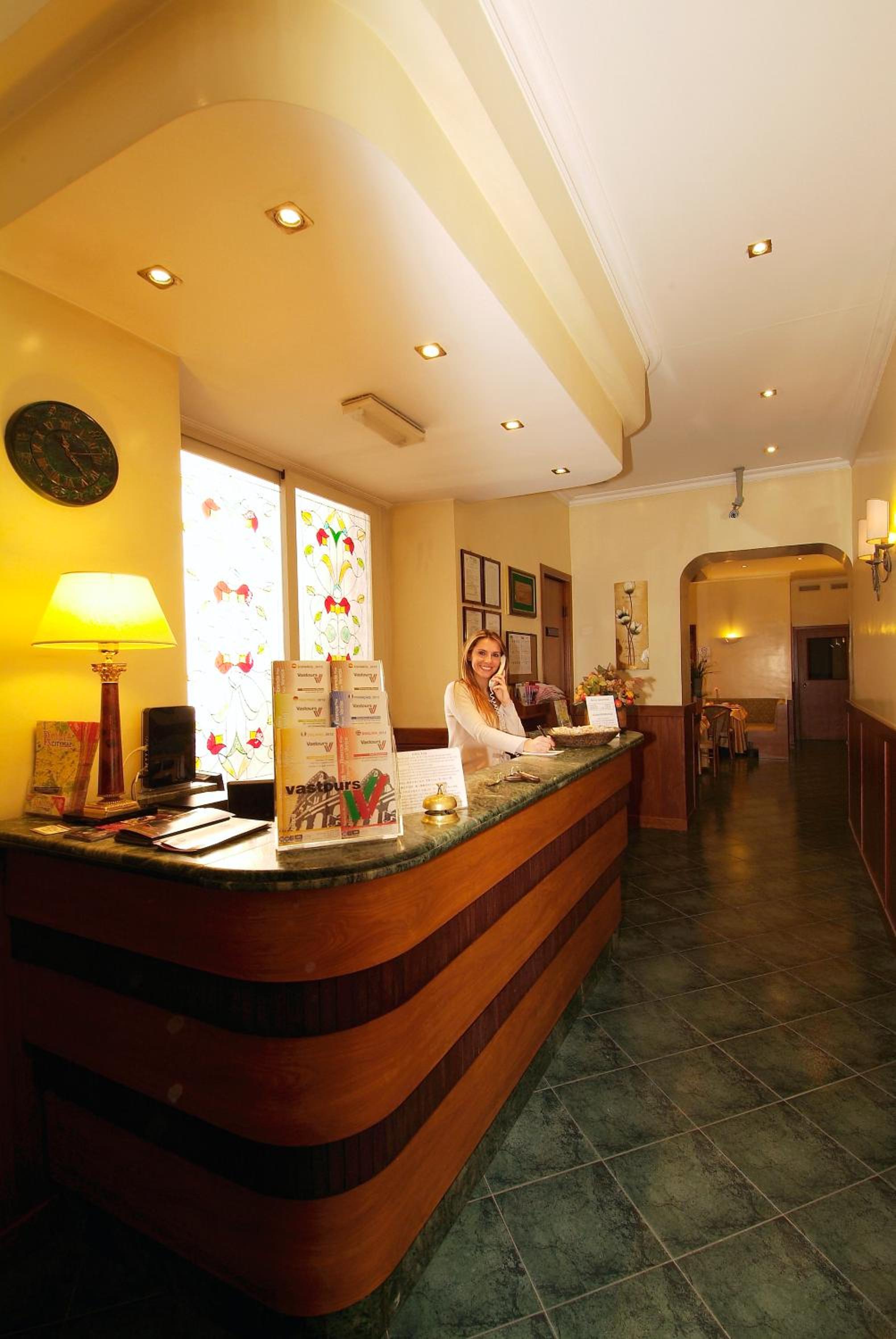 Hotel Argentina-0