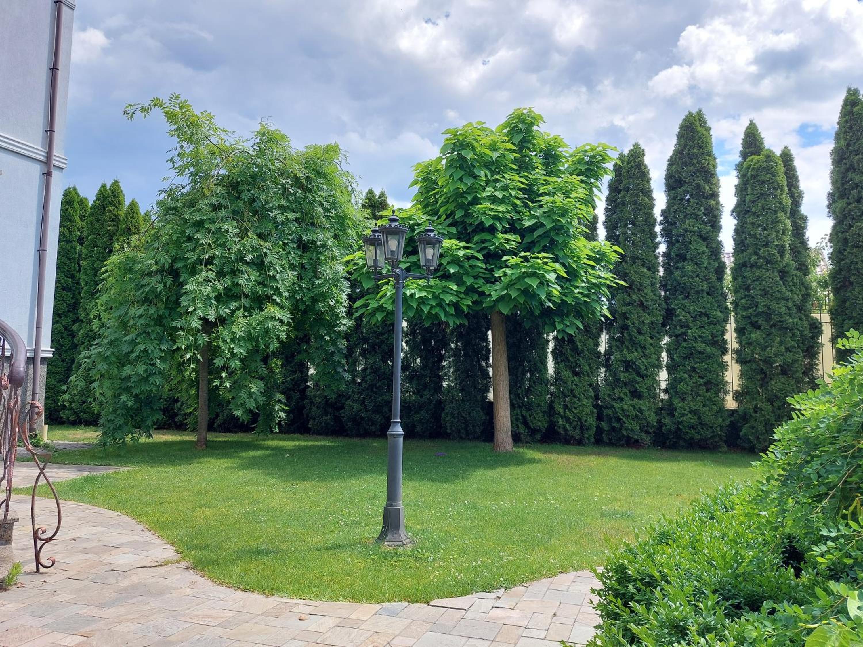 Bortnichi House