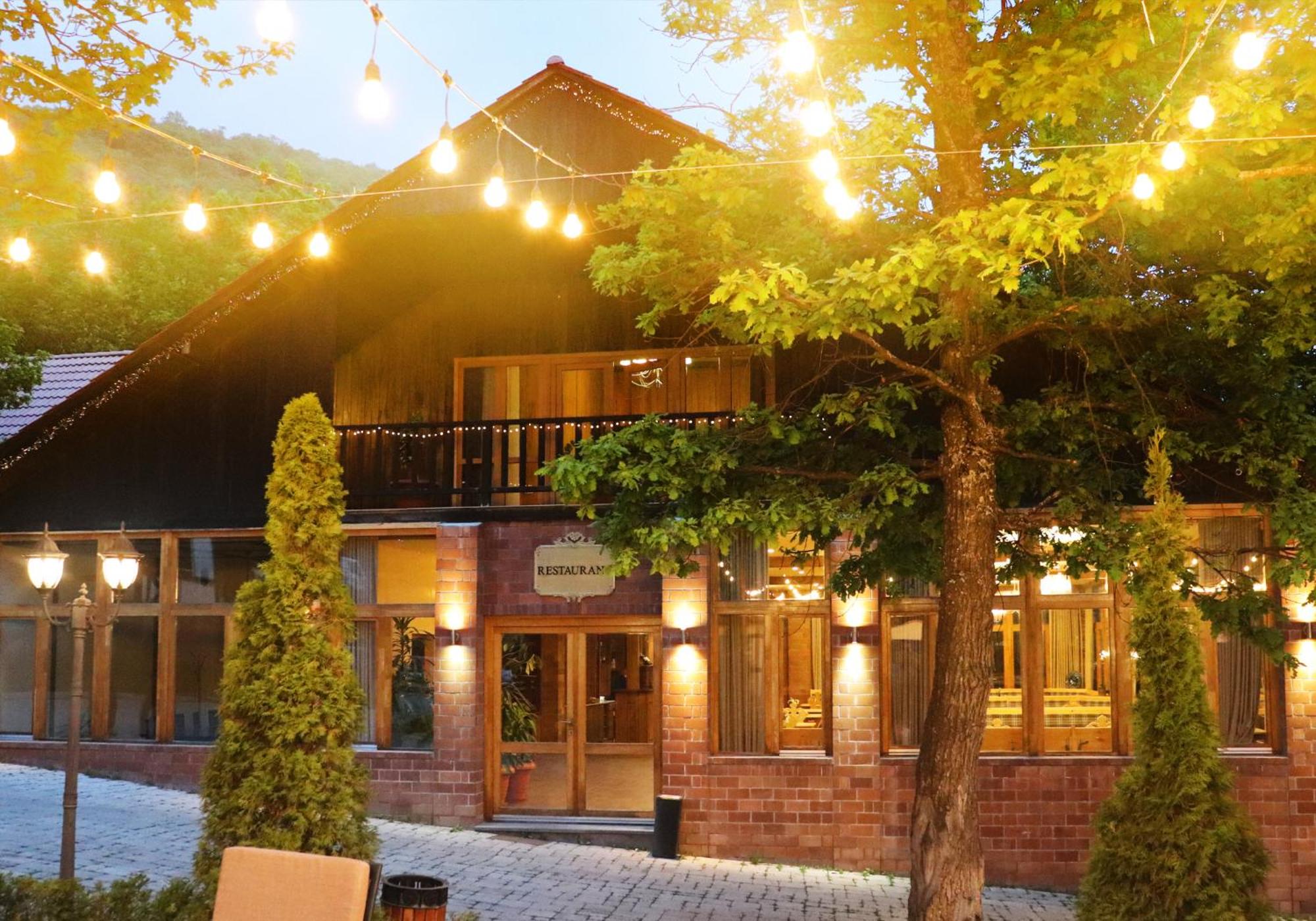 Splendor Resort and Restaurant