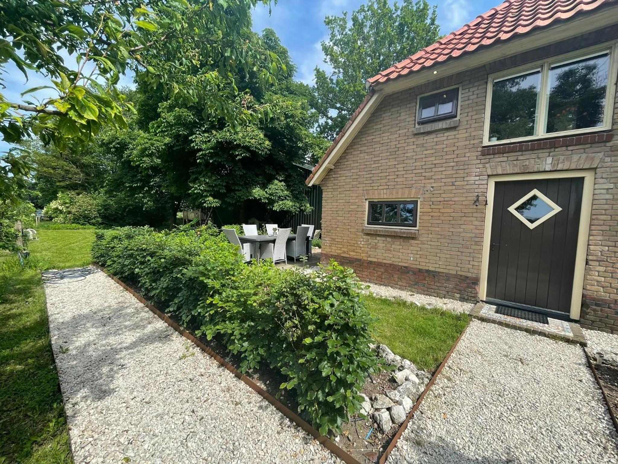 Leuk boerderijtje op prachtige plek, nabij natuurgebied view 2