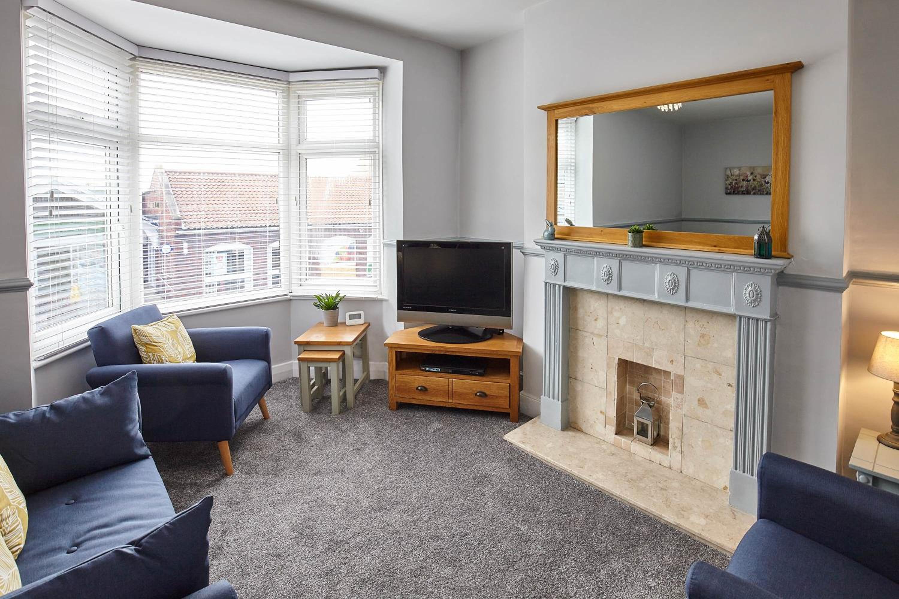 Host & Stay - Cobblestones view 4