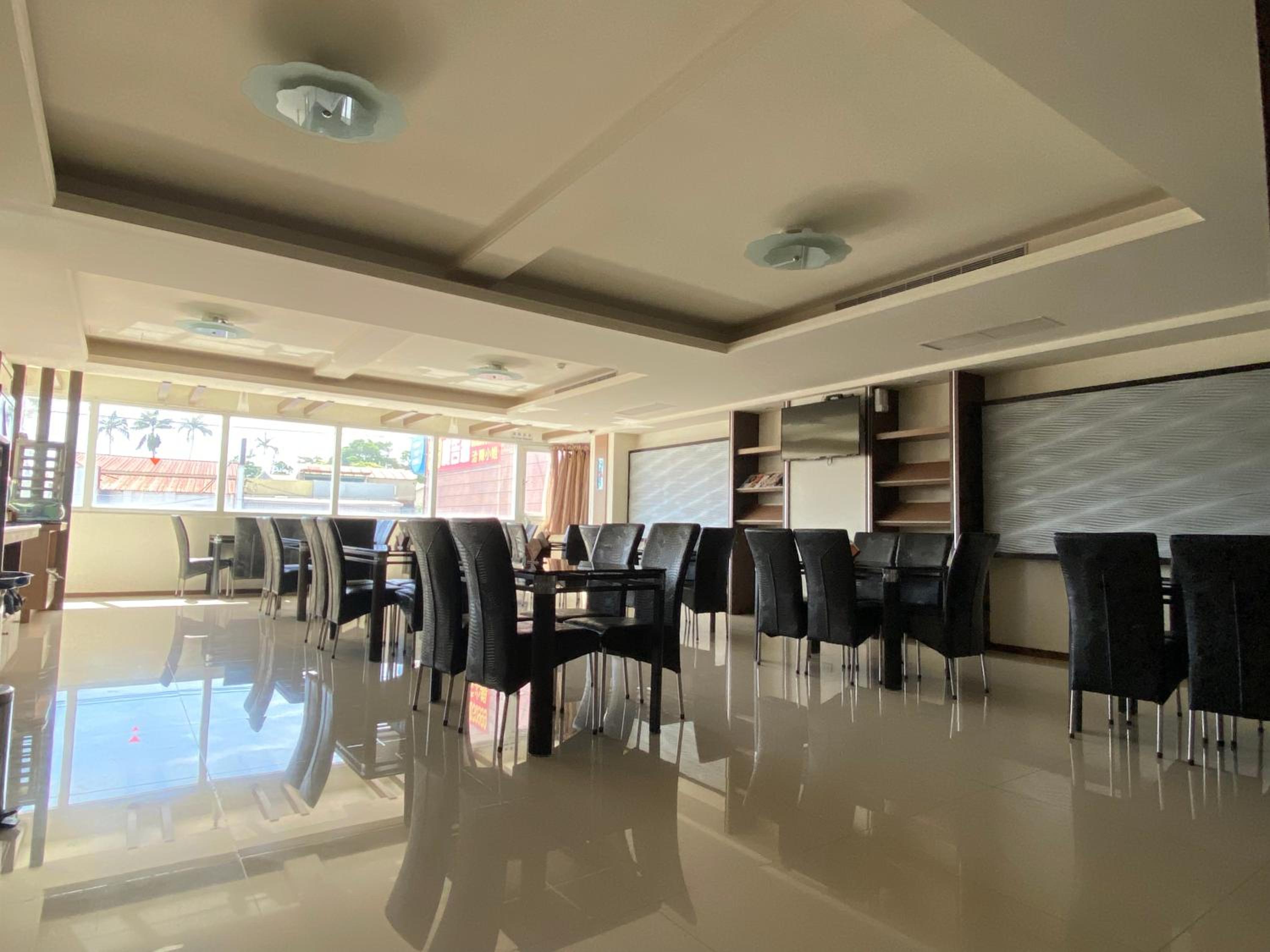 HX Hotel - Zuoying by HXgroup