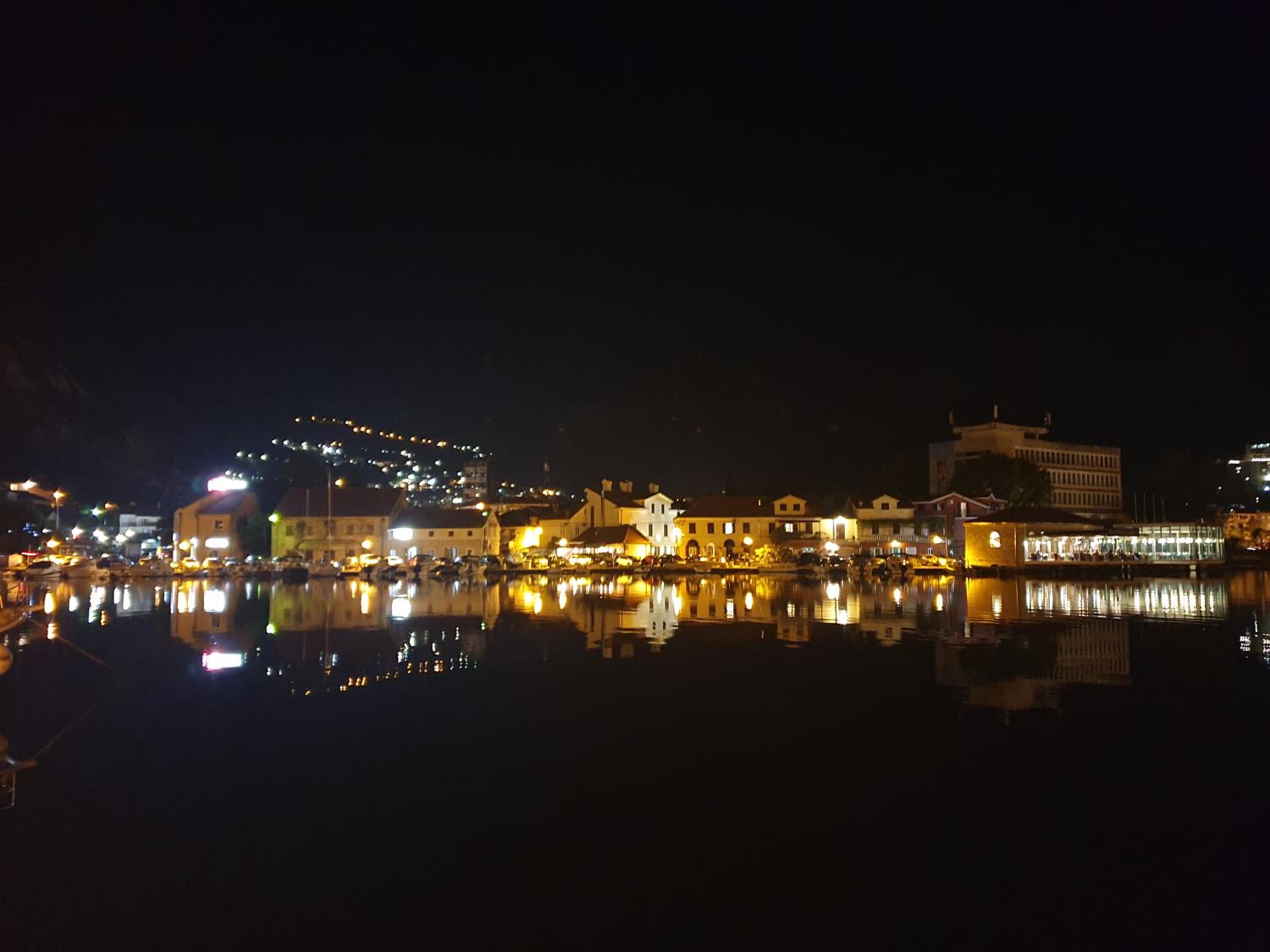 Kotor Center W view 2