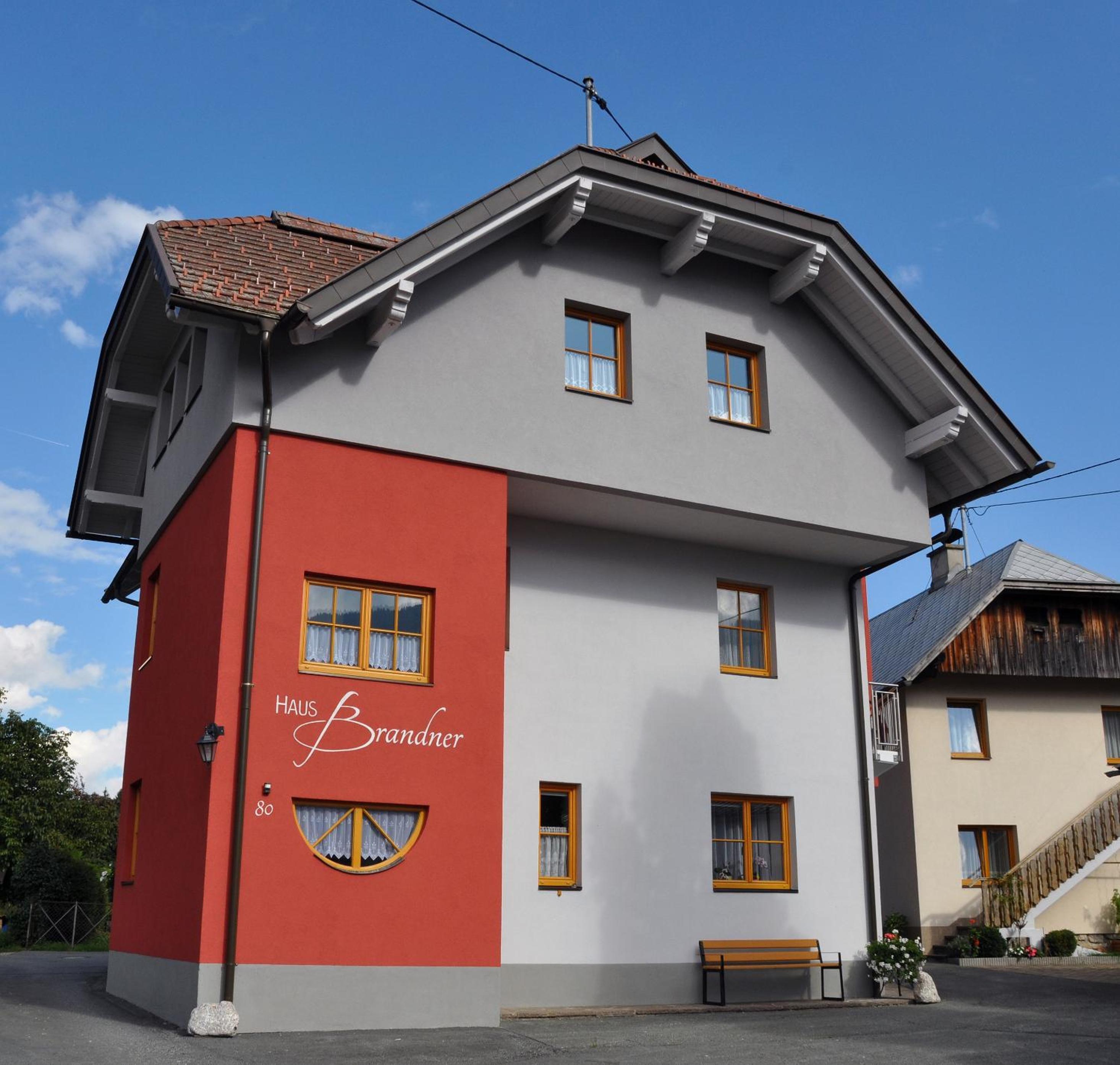 Photo 48